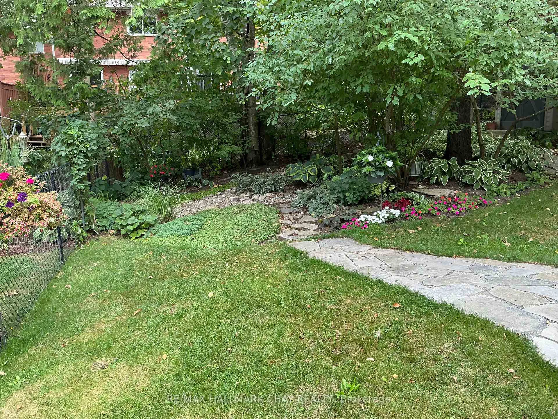 Photo 41 of 13 Bailey Court, Barrie, Allandale — HOMEH