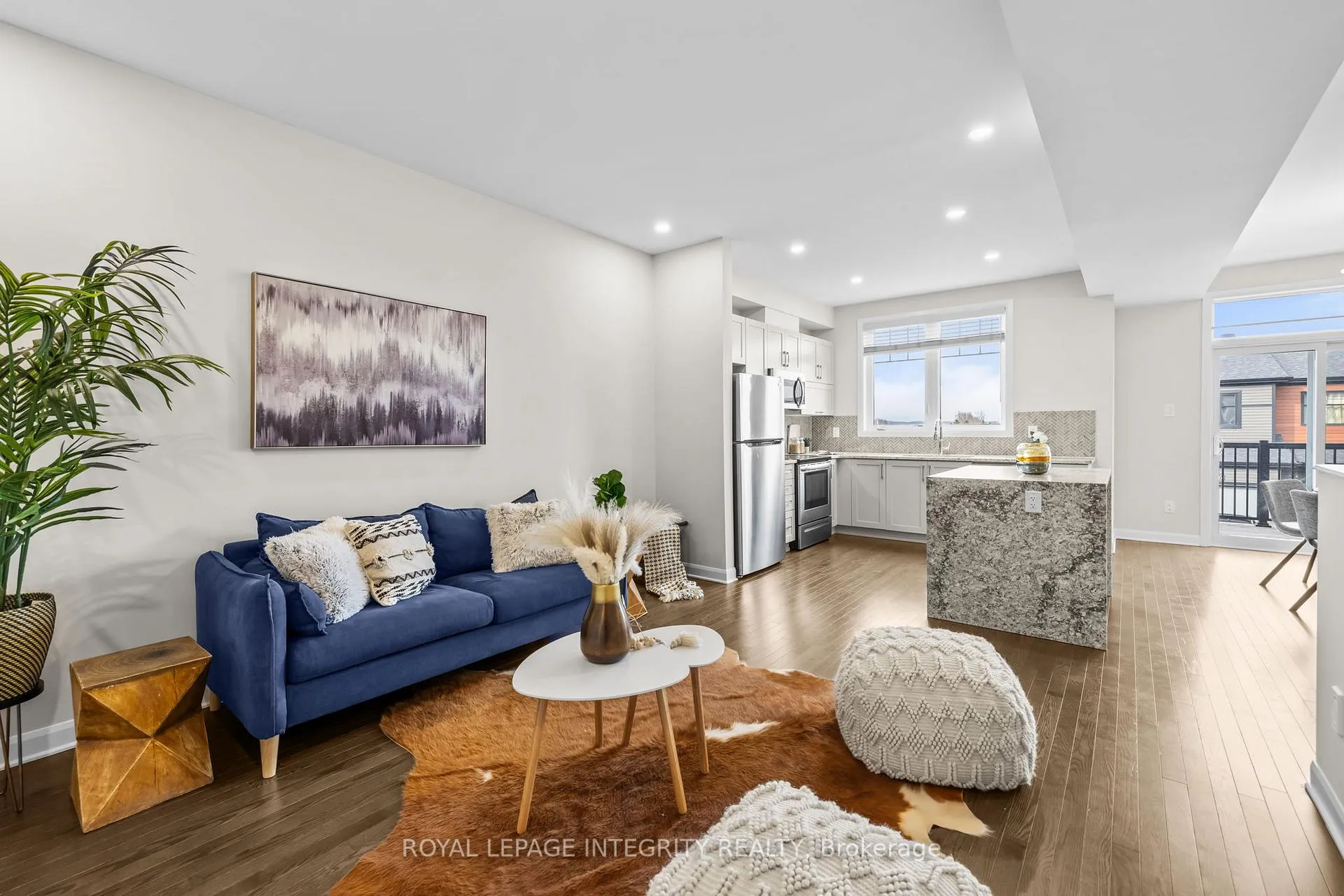 Photo 7 of 125 Attwell Private, Ottawa, Kanata - Morgan's Grant/South March — HOMEH