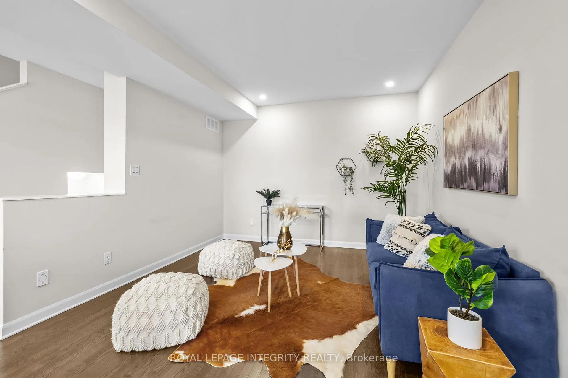 Photo 9 of 125 Attwell Private, Ottawa, Kanata - Morgan's Grant/South March — HOMEH