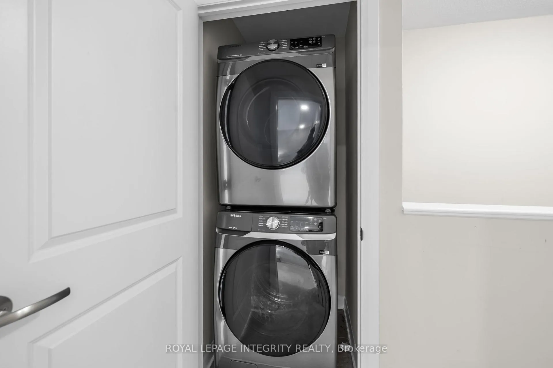 Photo 34 of 125 Attwell Private, Ottawa, Kanata - Morgan's Grant/South March — HOMEH