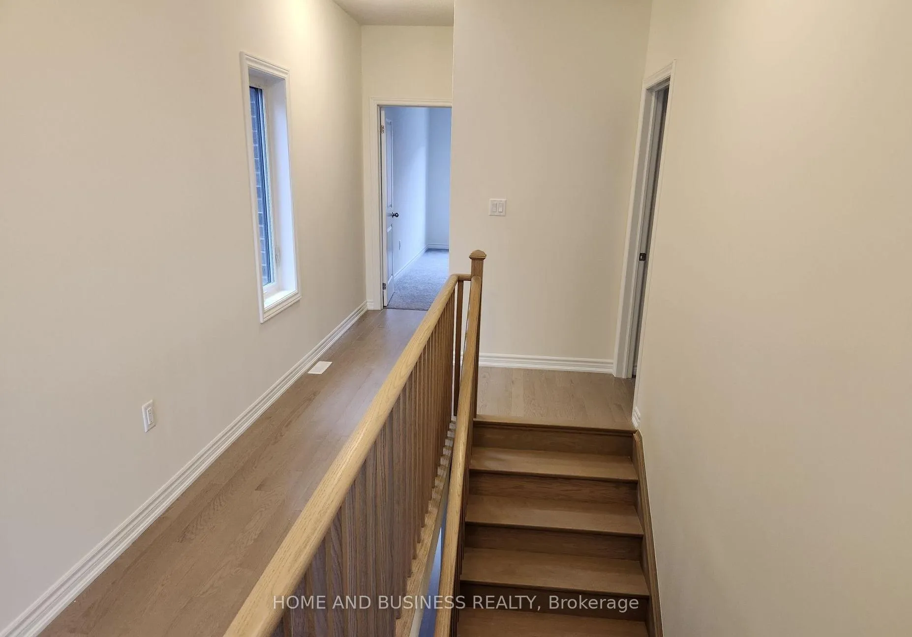 Photo 13 of 30 Hartington Street, Vaughan, Kleinburg — HOMEH
