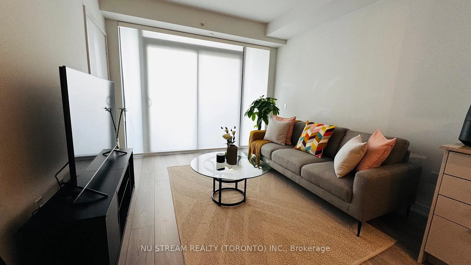 Front of Unit 904, 2920 Highway 7 Road W