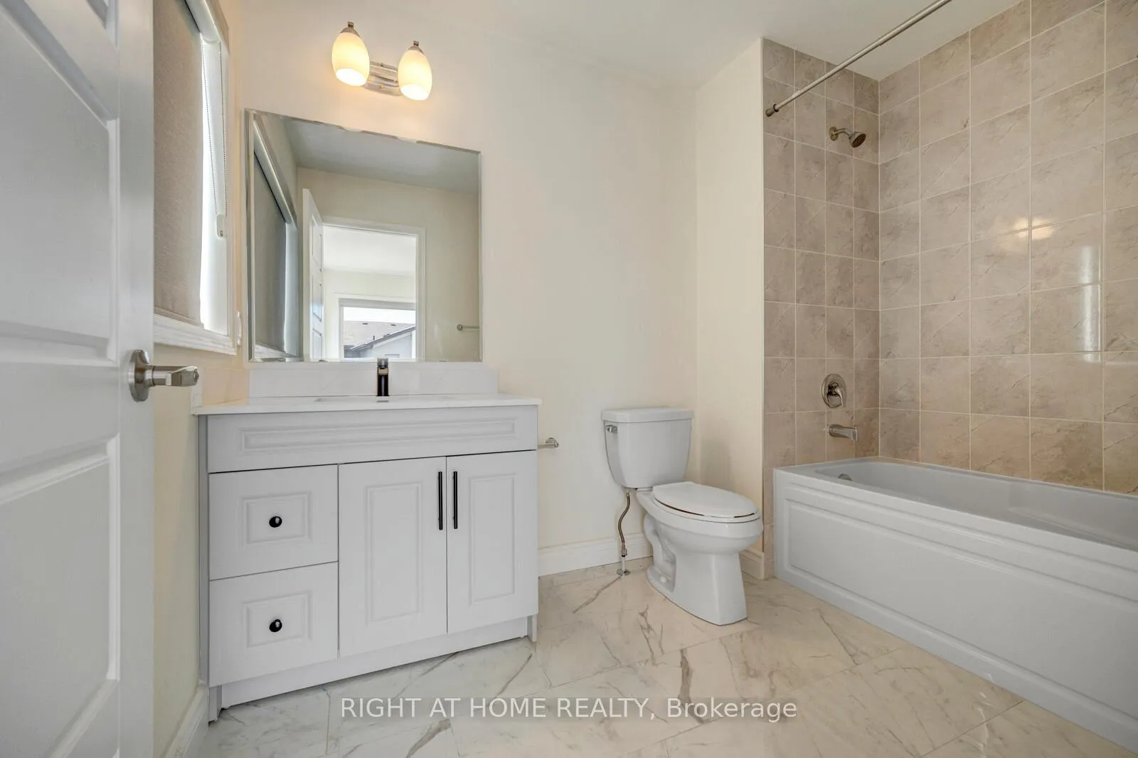 Photo 21 of Unit 7, 1125 Leger Way, Milton, Ford — HOMEH