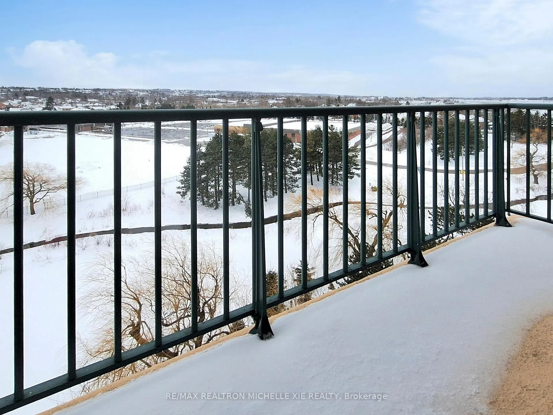 Photo 22 of Unit 1012, 75 Ellen Street, Barrie, City Centre — HOMEH