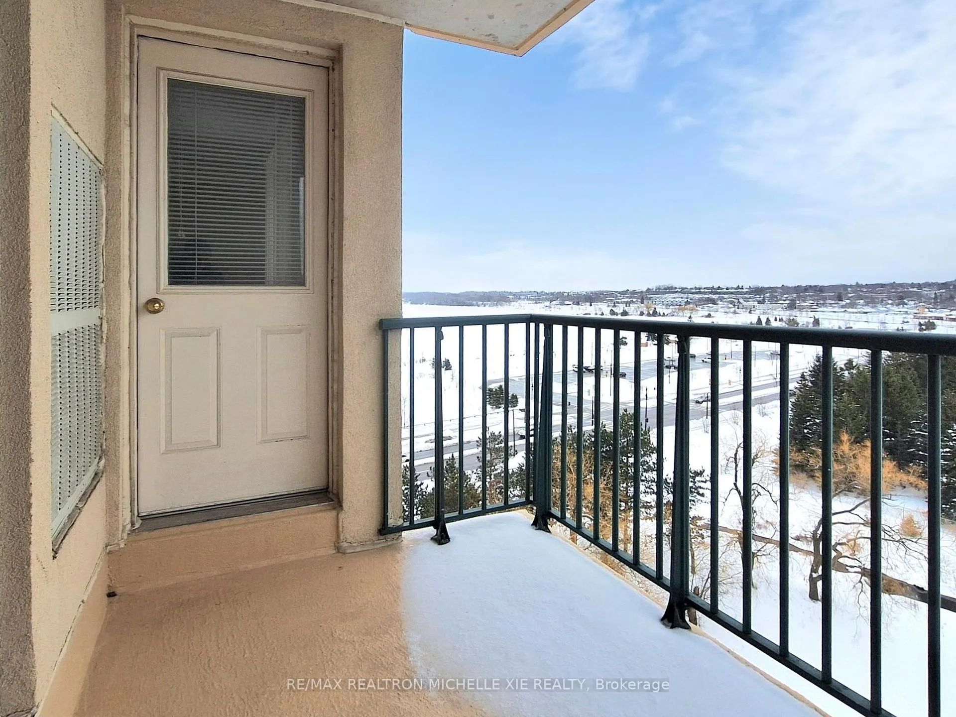 Photo 23 of Unit 1012, 75 Ellen Street, Barrie, City Centre — HOMEH