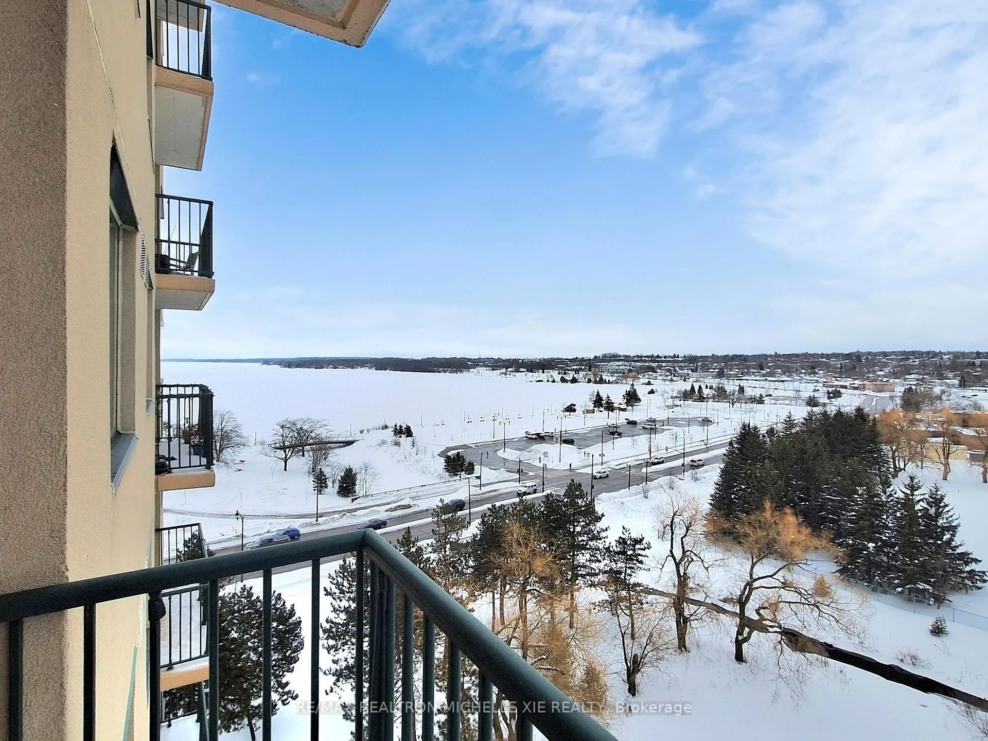 Photo 24 of Unit 1012, 75 Ellen Street, Barrie, City Centre — HOMEH