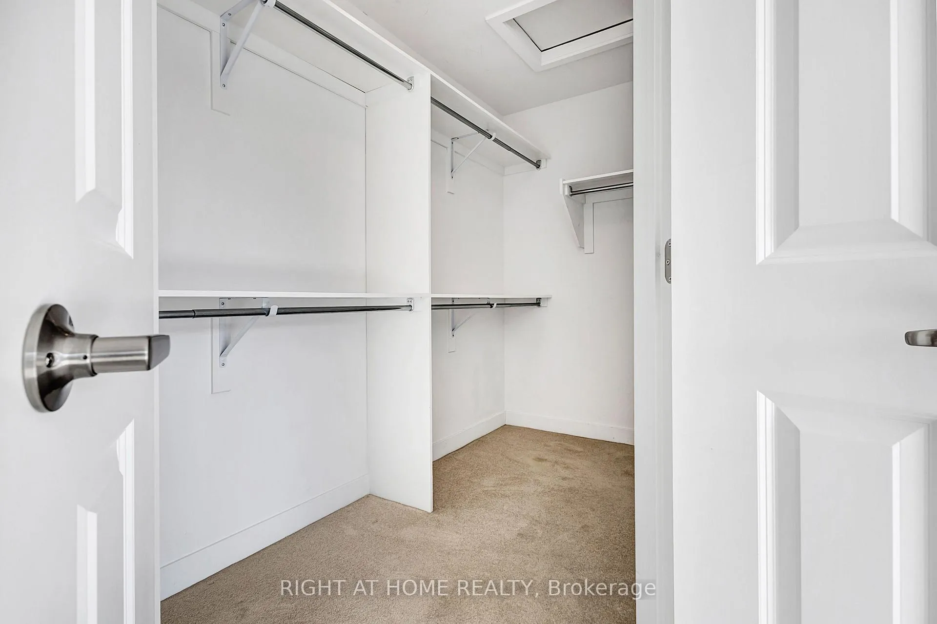 Photo 18 of 500 Triangle Street, Ottawa, Kanata - Emerald Meadows/Trailwest — HOMEH