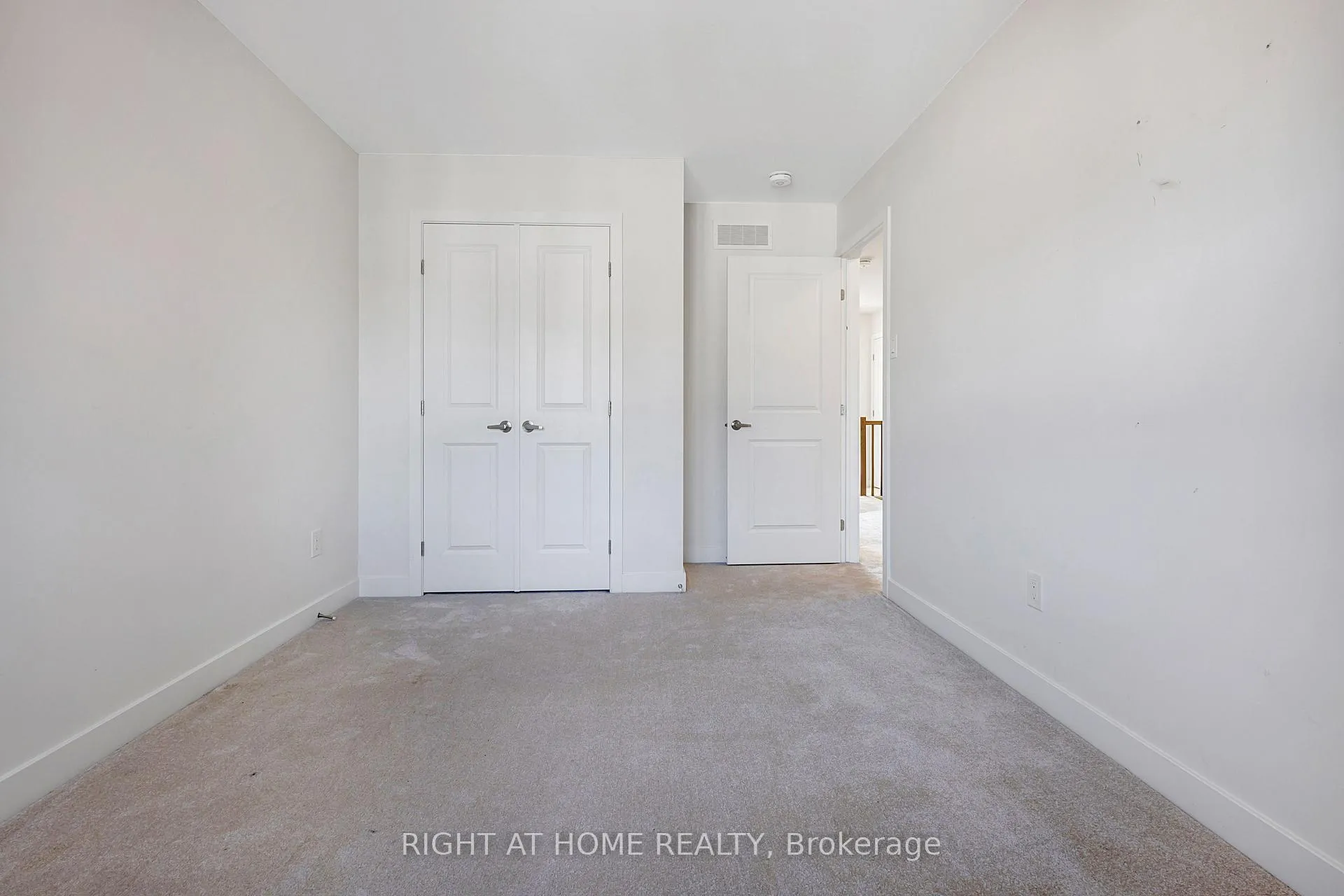 Photo 19 of 500 Triangle Street, Ottawa, Kanata - Emerald Meadows/Trailwest — HOMEH