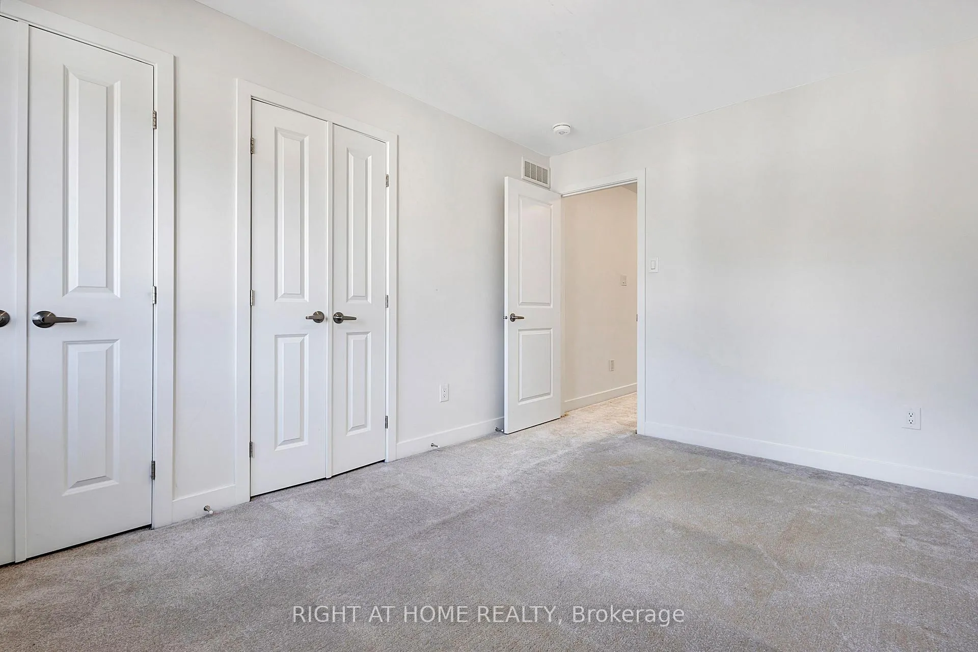 Photo 20 of 500 Triangle Street, Ottawa, Kanata - Emerald Meadows/Trailwest — HOMEH