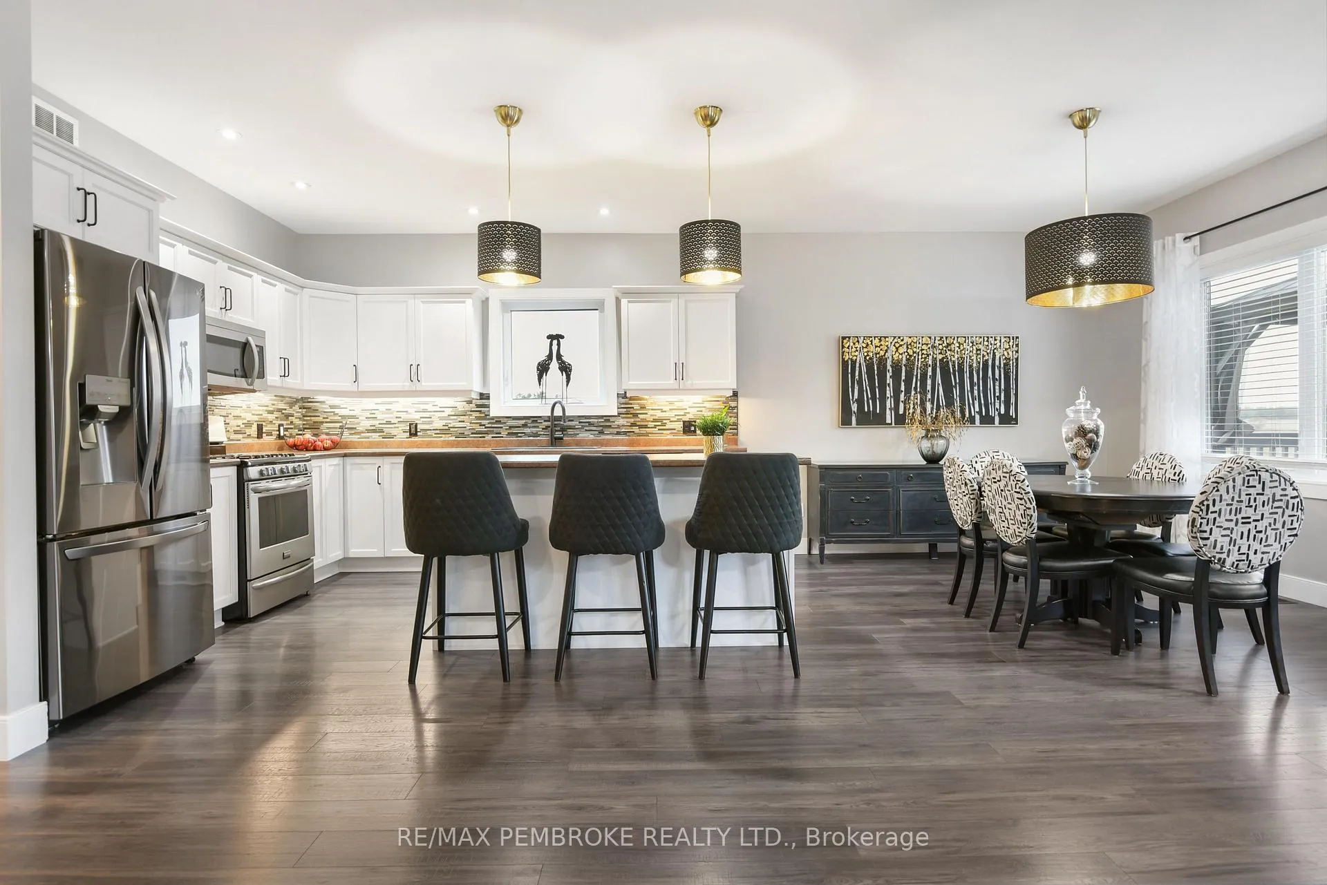 Photo 15 of 35 Vera Crescent, Whitewater Region, Beachburg — HOMEH