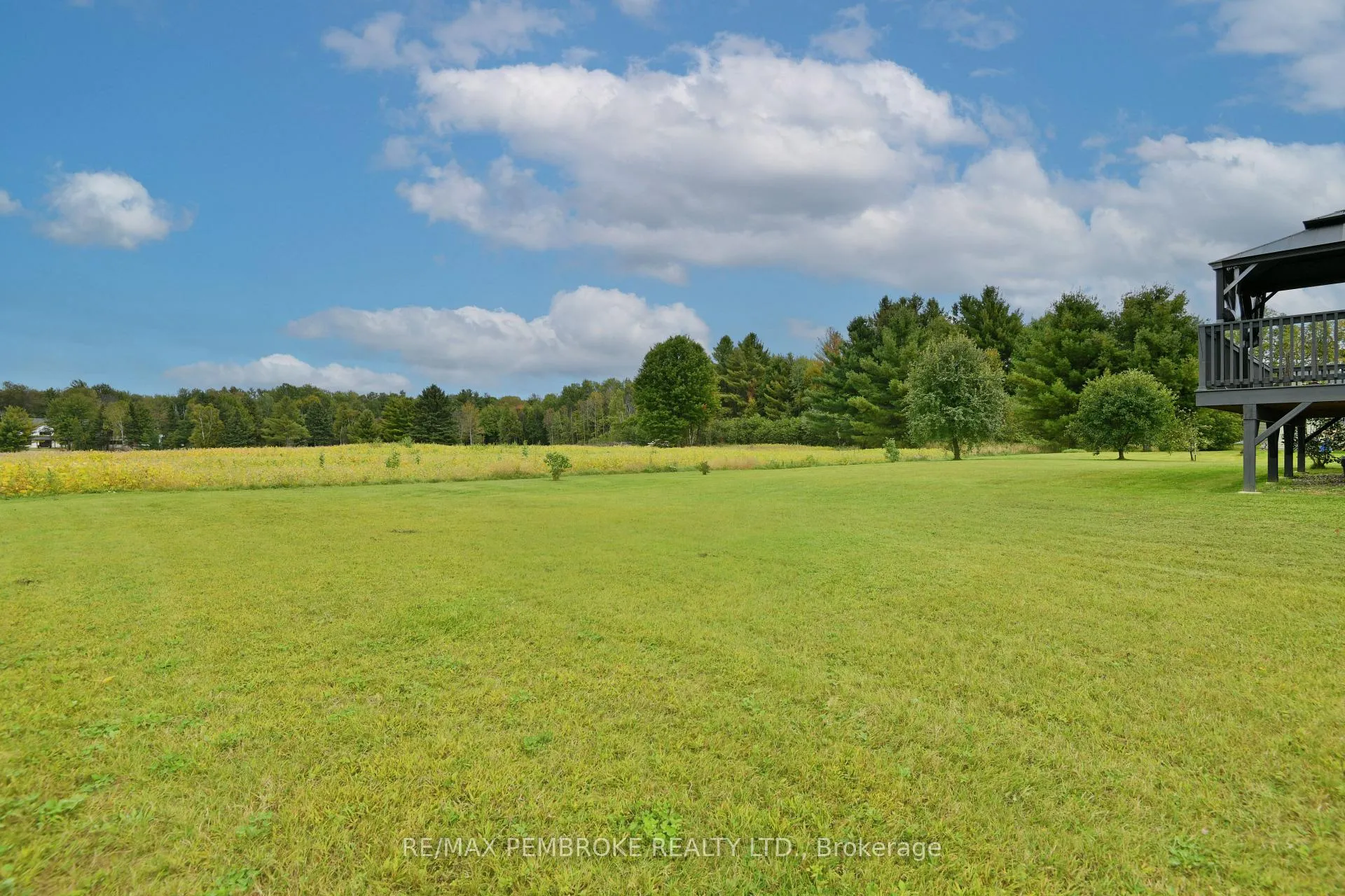 Photo 40 of 35 Vera Crescent, Whitewater Region, Beachburg — HOMEH