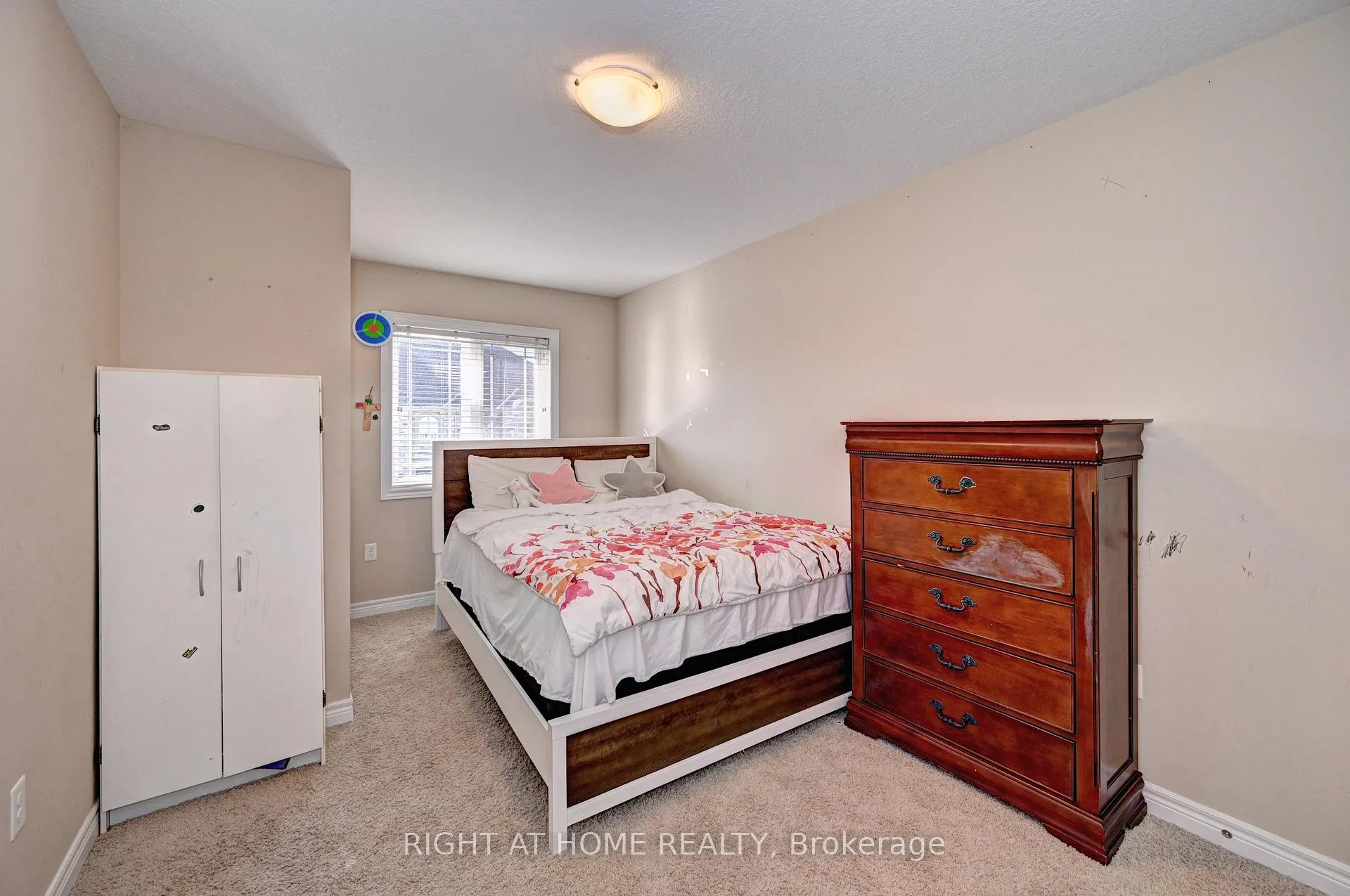 Photo 24 of 33 Mussen Street, Guelph, Victoria North — HOMEH