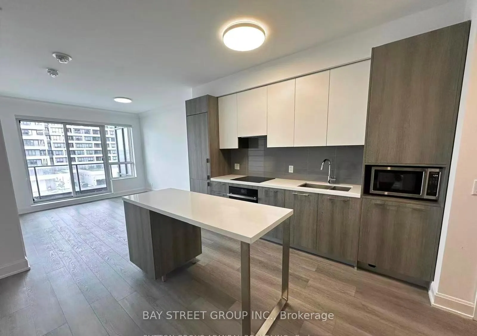 Photo 6 of Unit 2109, 8 Water Walk Drive, Markham, Unionville — HOMEH