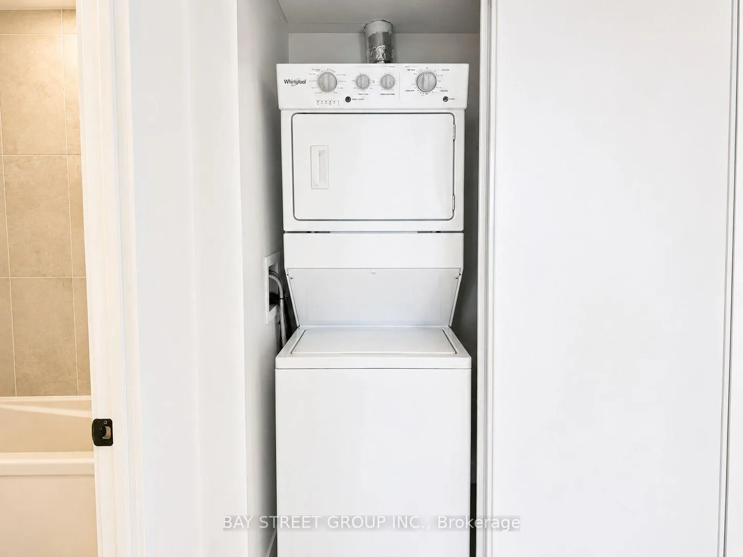 Photo 10 of Unit C1409, 4878 Powers Common, Burlington, Alton — HOMEH