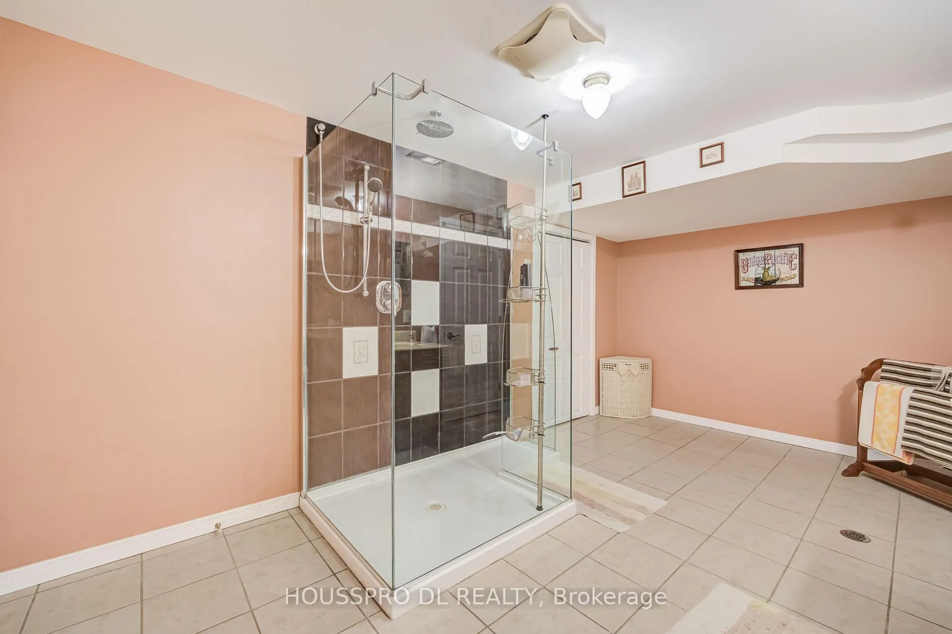 Photo 37 of 2683 Lakeshore Road E, Oro-Medonte, Rural Oro-Medonte — HOMEH