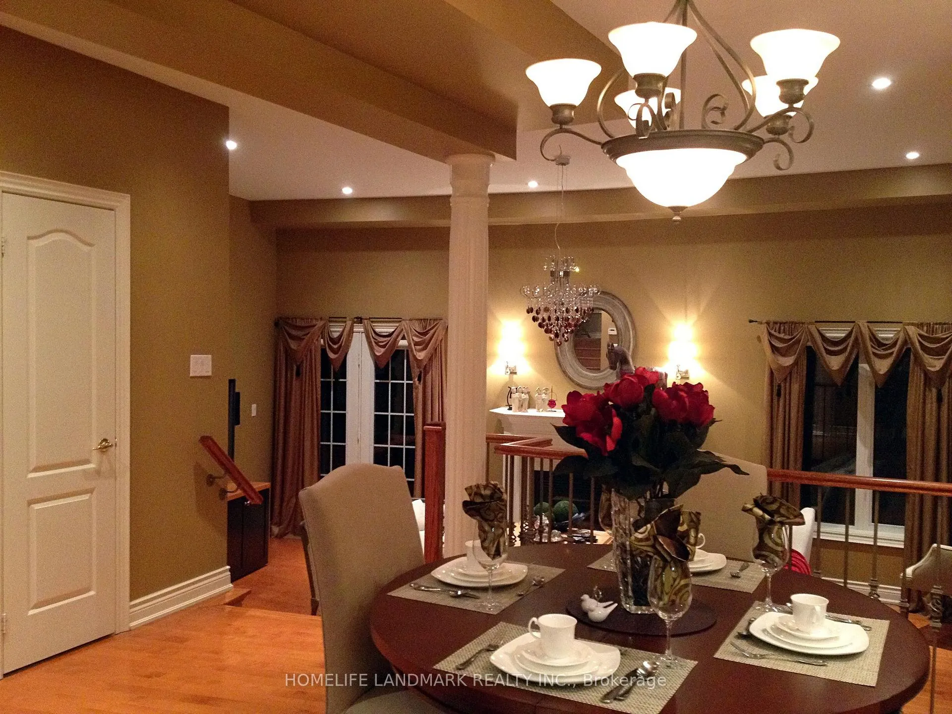 Photo 6 of 37 Michael Way, Markham, Buttonville — HOMEH