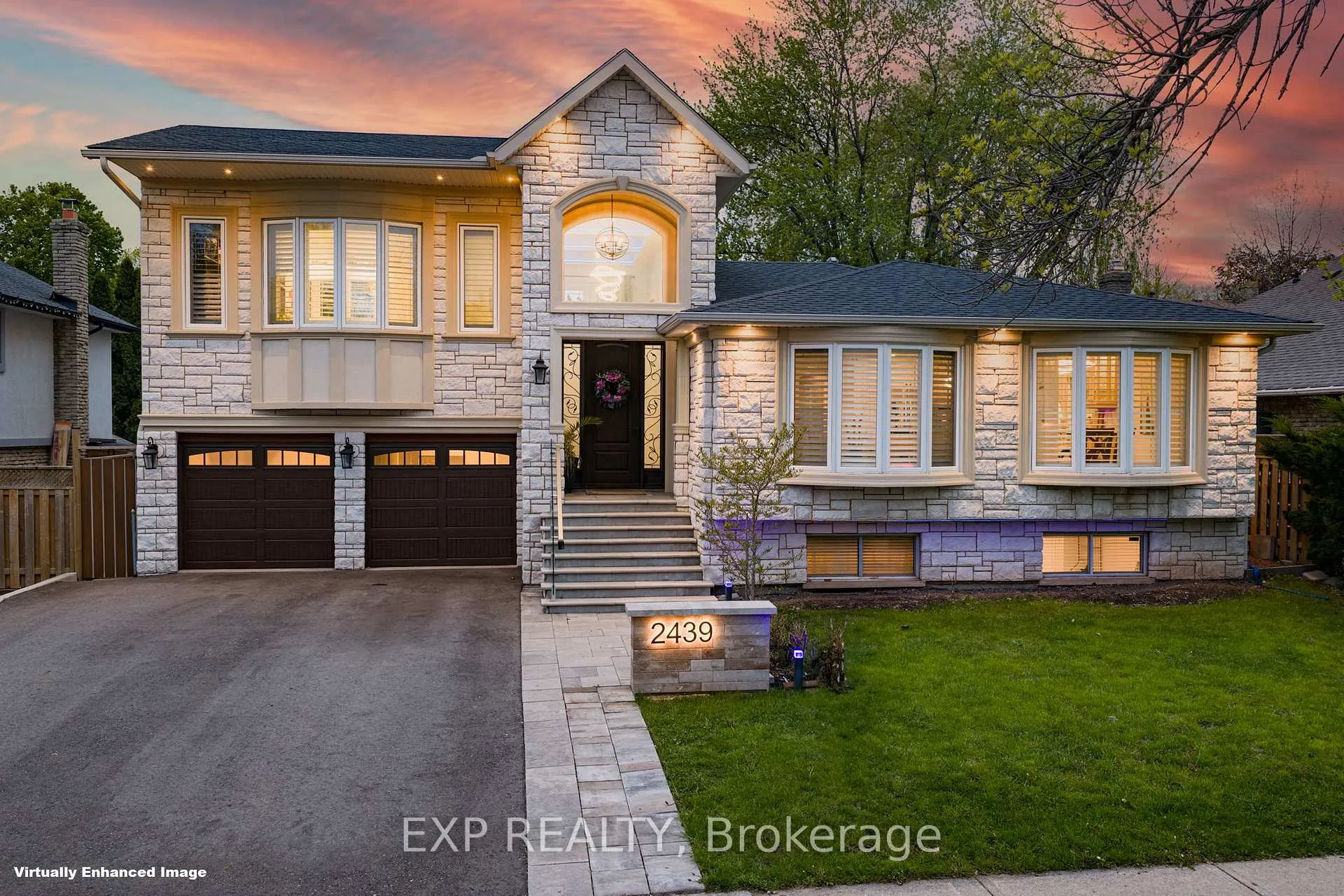 Photo 1 of 2439 Bridge Road, Oakville, West — HOMEH