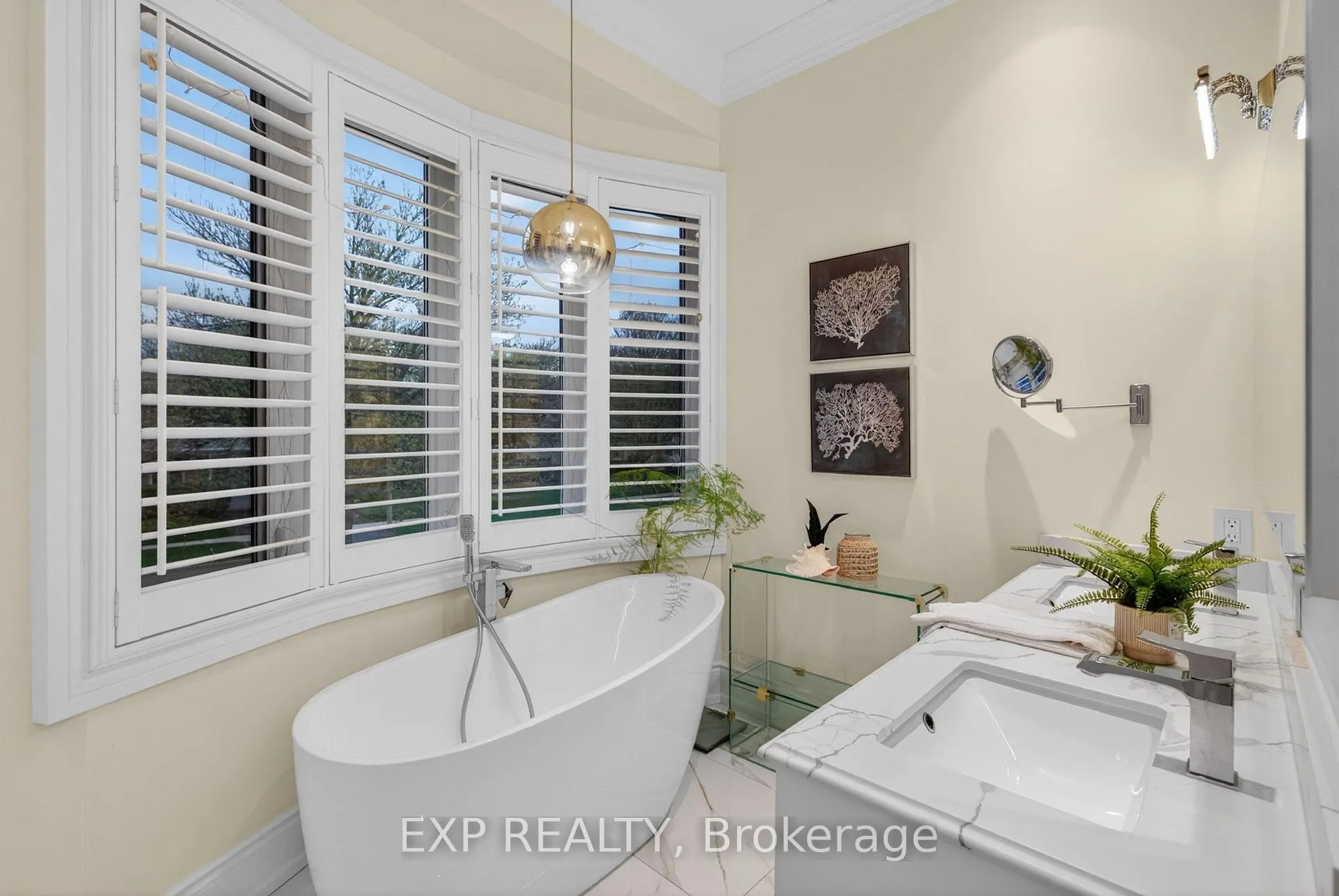 Photo 11 of 2439 Bridge Road, Oakville, West — HOMEH
