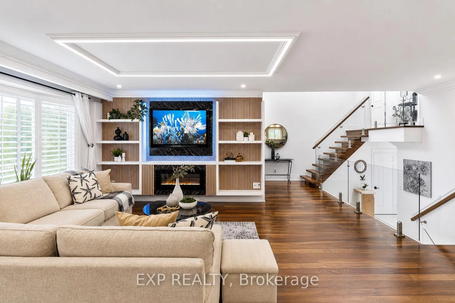 Photo 16 of 2439 Bridge Road, Oakville, West — HOMEH