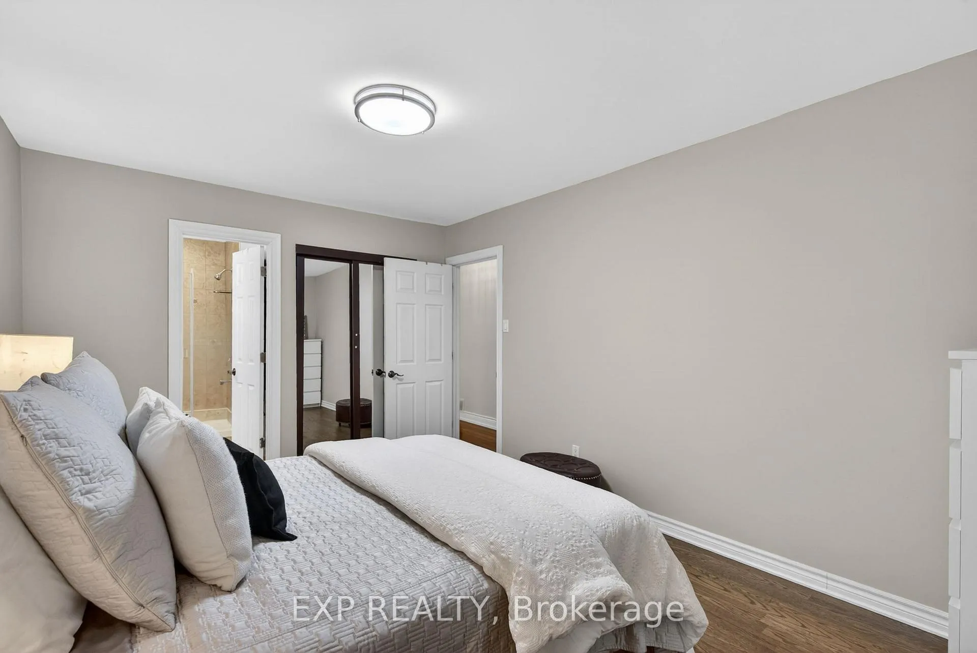 Photo 24 of 2439 Bridge Road, Oakville, West — HOMEH