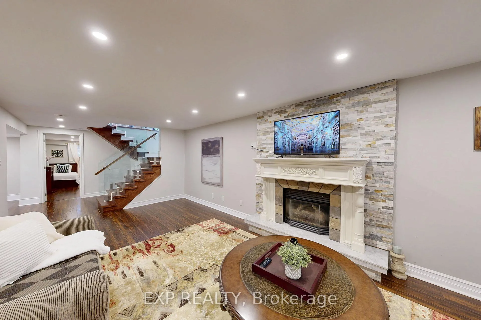 Photo 34 of 2439 Bridge Road, Oakville, West — HOMEH