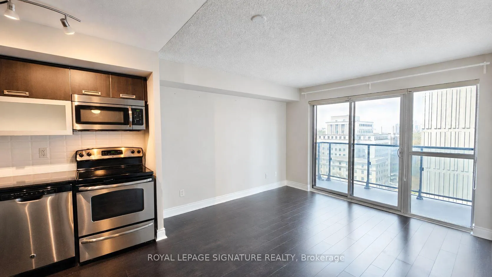 Photo 2 of Unit 1810, 28 Ted Rogers Way, Toronto, Church-Yonge Corridor — HOMEH