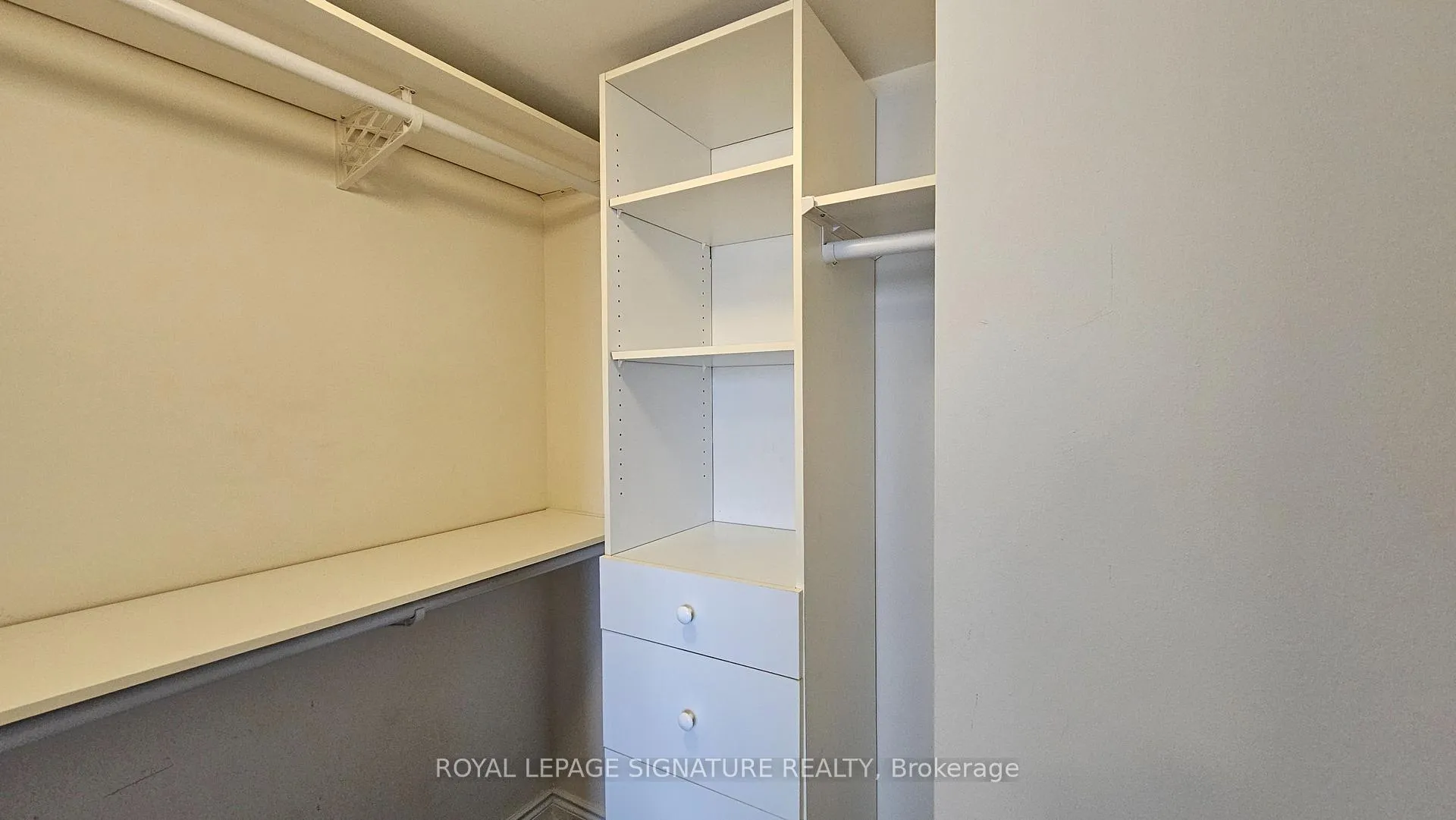 Photo 7 of Unit 1810, 28 Ted Rogers Way, Toronto, Church-Yonge Corridor — HOMEH