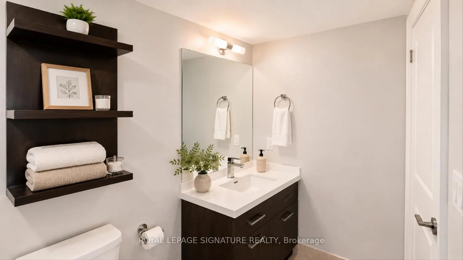 Photo 9 of Unit 1810, 28 Ted Rogers Way, Toronto, Church-Yonge Corridor — HOMEH