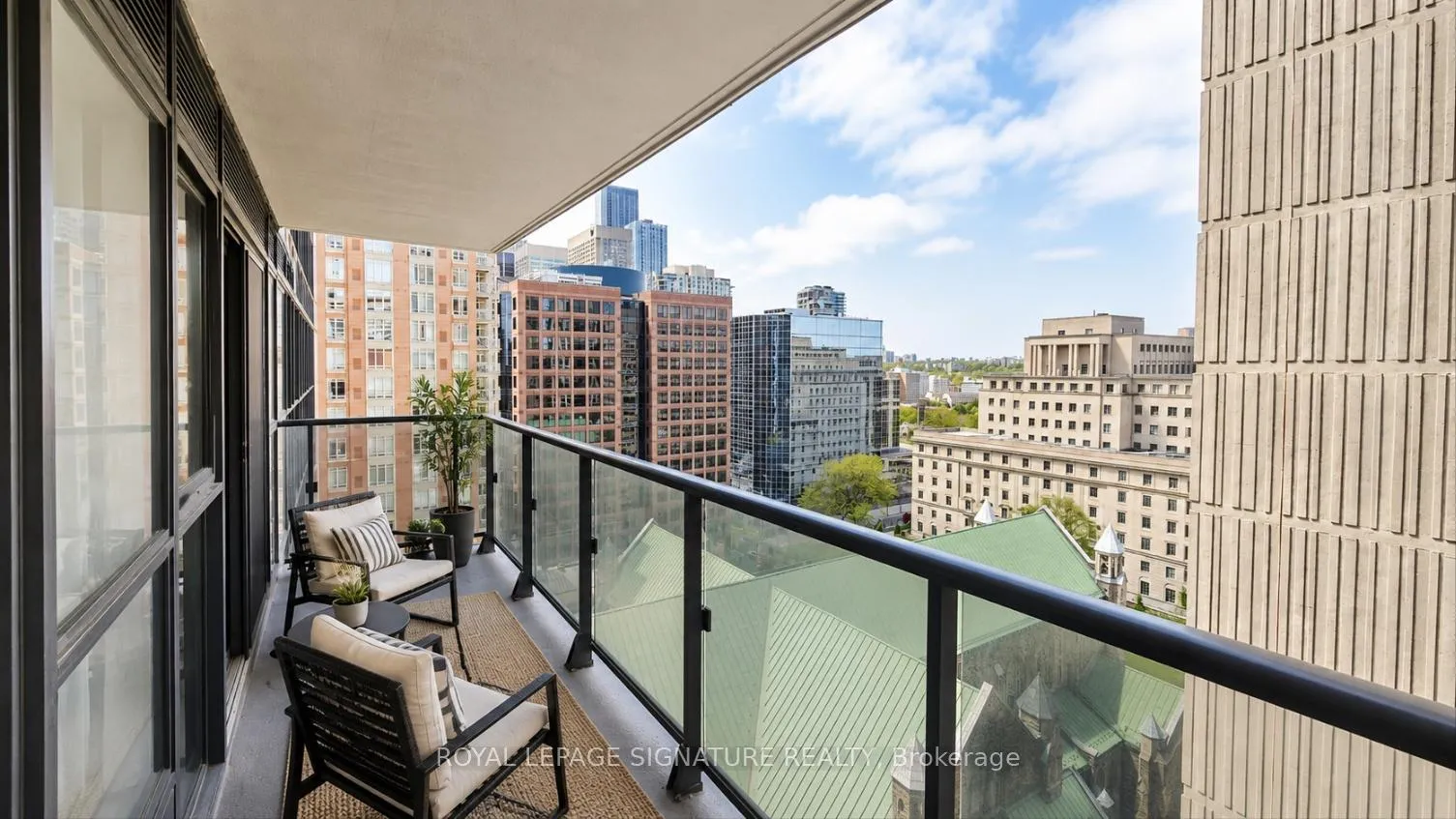 Photo 12 of Unit 1810, 28 Ted Rogers Way, Toronto, Church-Yonge Corridor — HOMEH