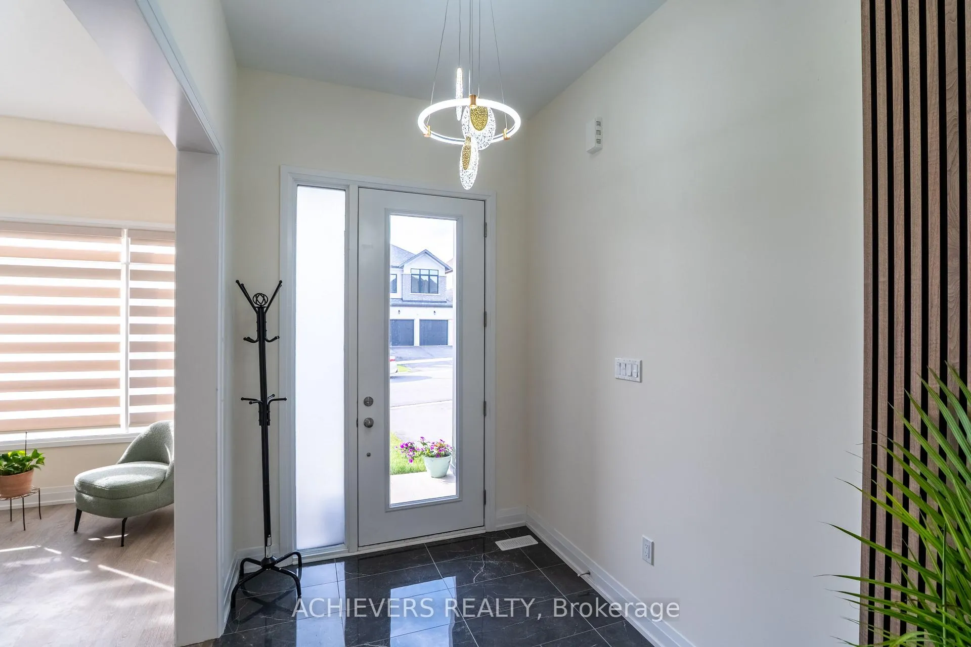 Photo 5 of 47 Daffodil Road, Springwater, Midhurst — HOMEH