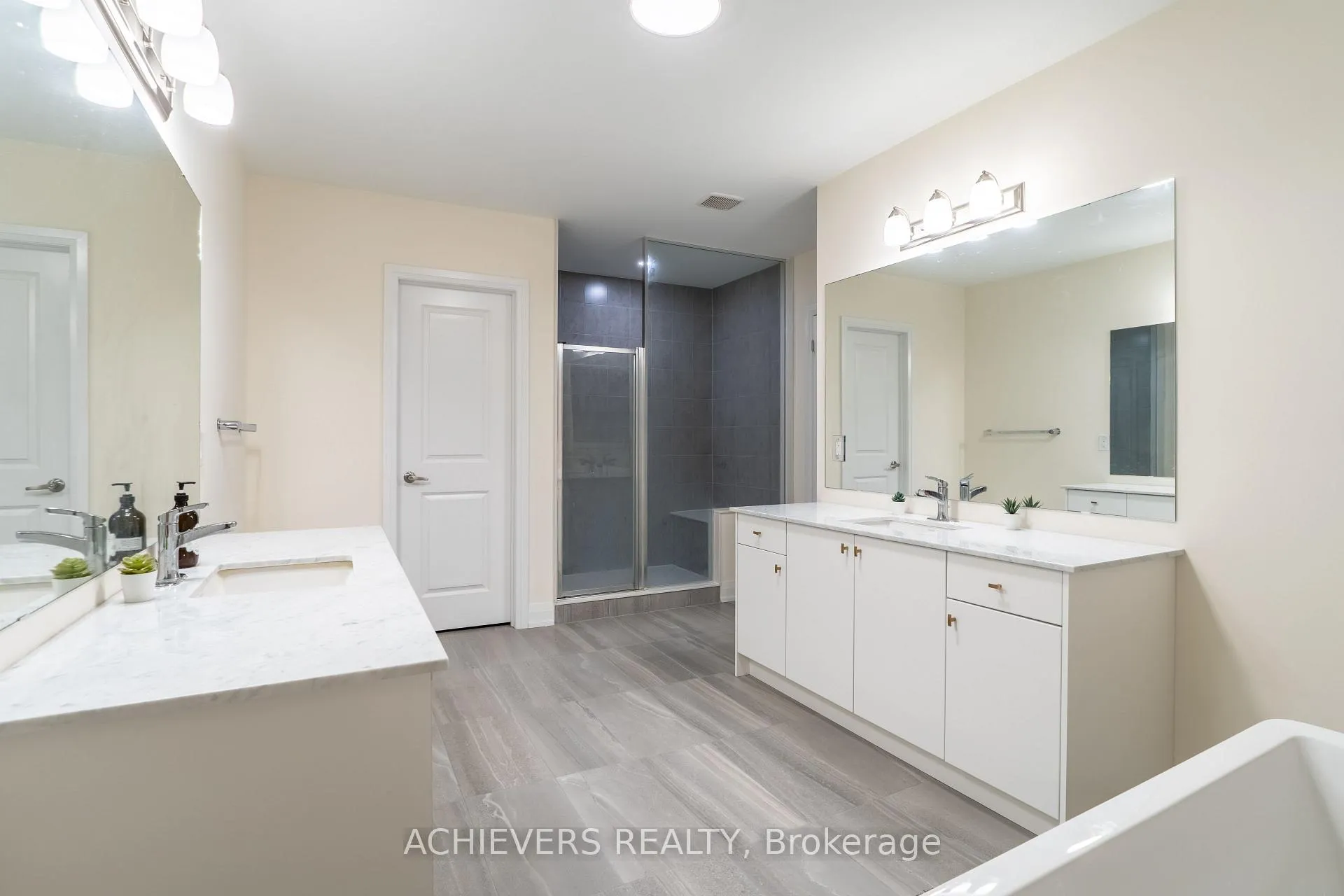 Photo 23 of 47 Daffodil Road, Springwater, Midhurst — HOMEH