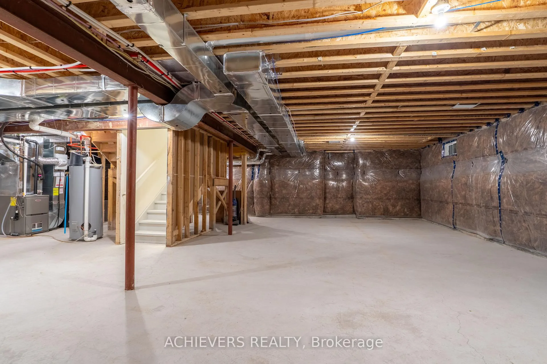 Photo 33 of 47 Daffodil Road, Springwater, Midhurst — HOMEH