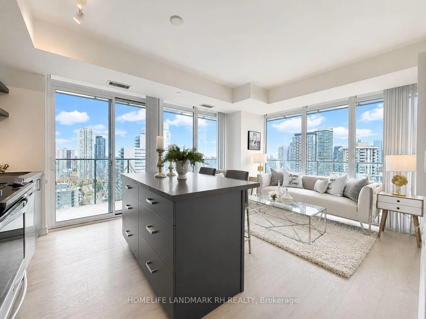 Photo 2 of Unit 2608, 50 Wellesley Street E, Toronto, Church-Yonge Corridor — HOMEH