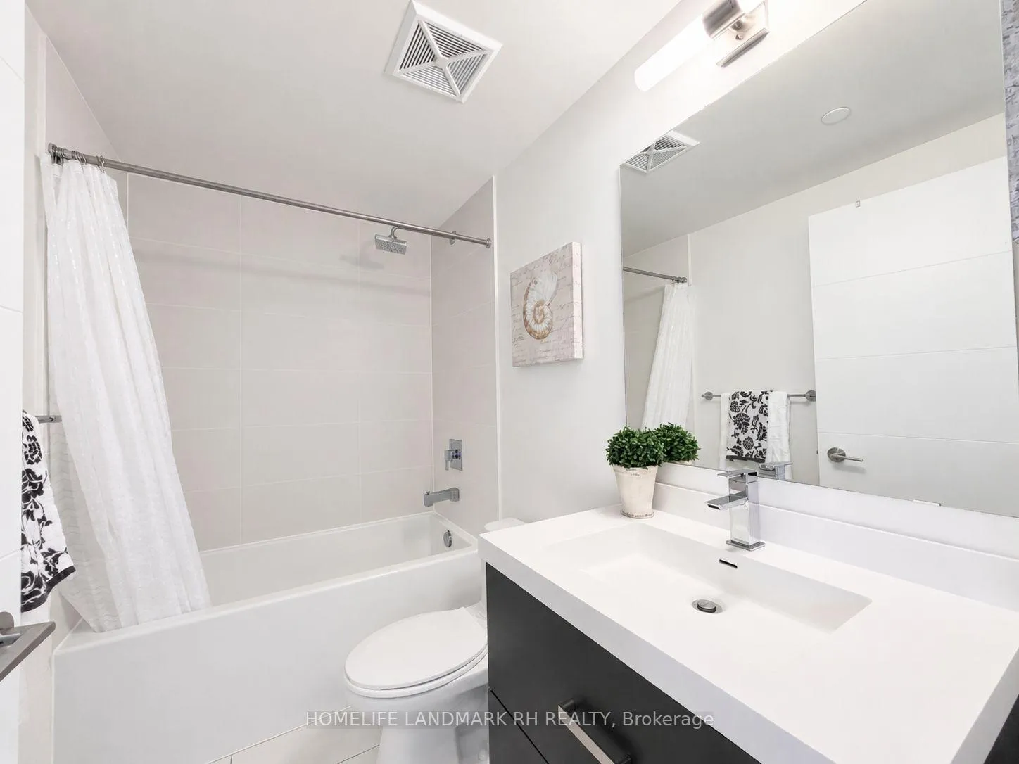 Photo 9 of Unit 2608, 50 Wellesley Street E, Toronto, Church-Yonge Corridor — HOMEH