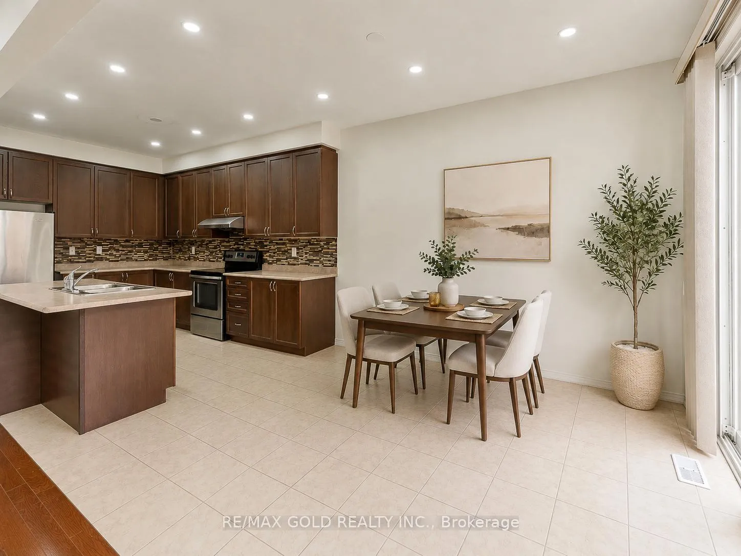 Photo 14 of 49 Pentonville Road, Brampton, Sandringham-Wellington — HOMEH