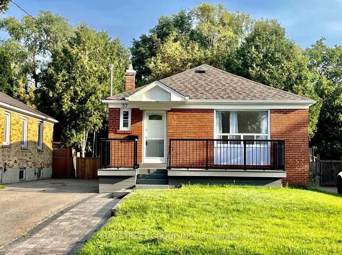 Front of Unit Main Floor, 37 Bayard Avenue