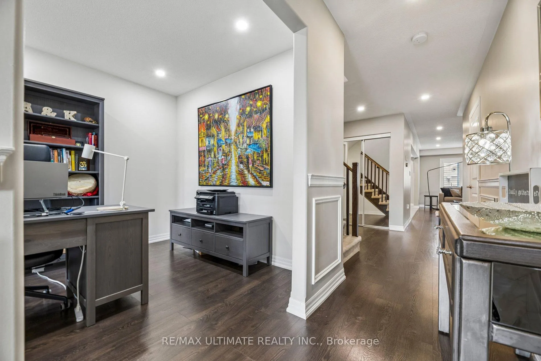Photo 8 of 1825 Silverstone Crescent, Oshawa, Samac — HOMEH