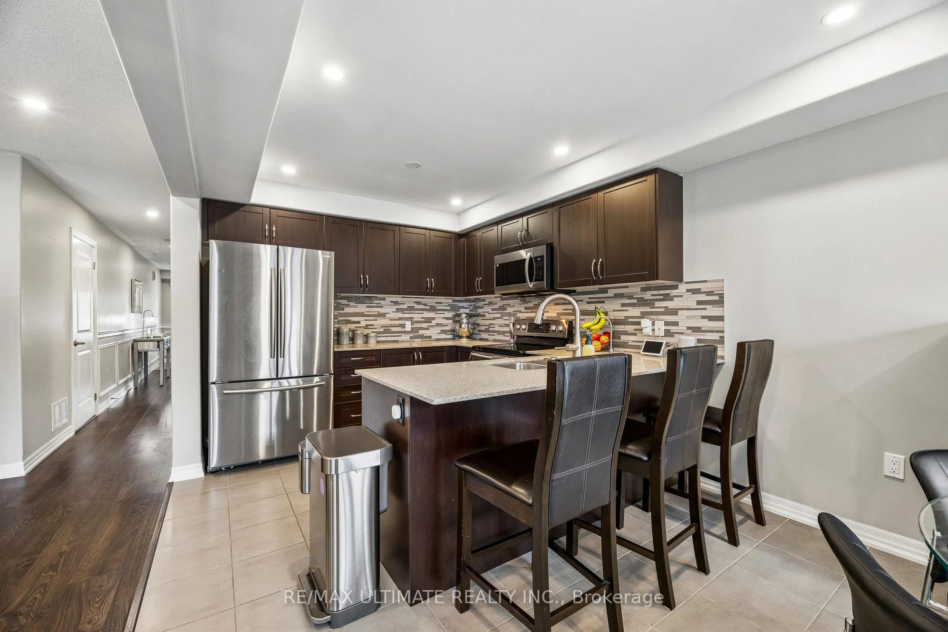Photo 16 of 1825 Silverstone Crescent, Oshawa, Samac — HOMEH