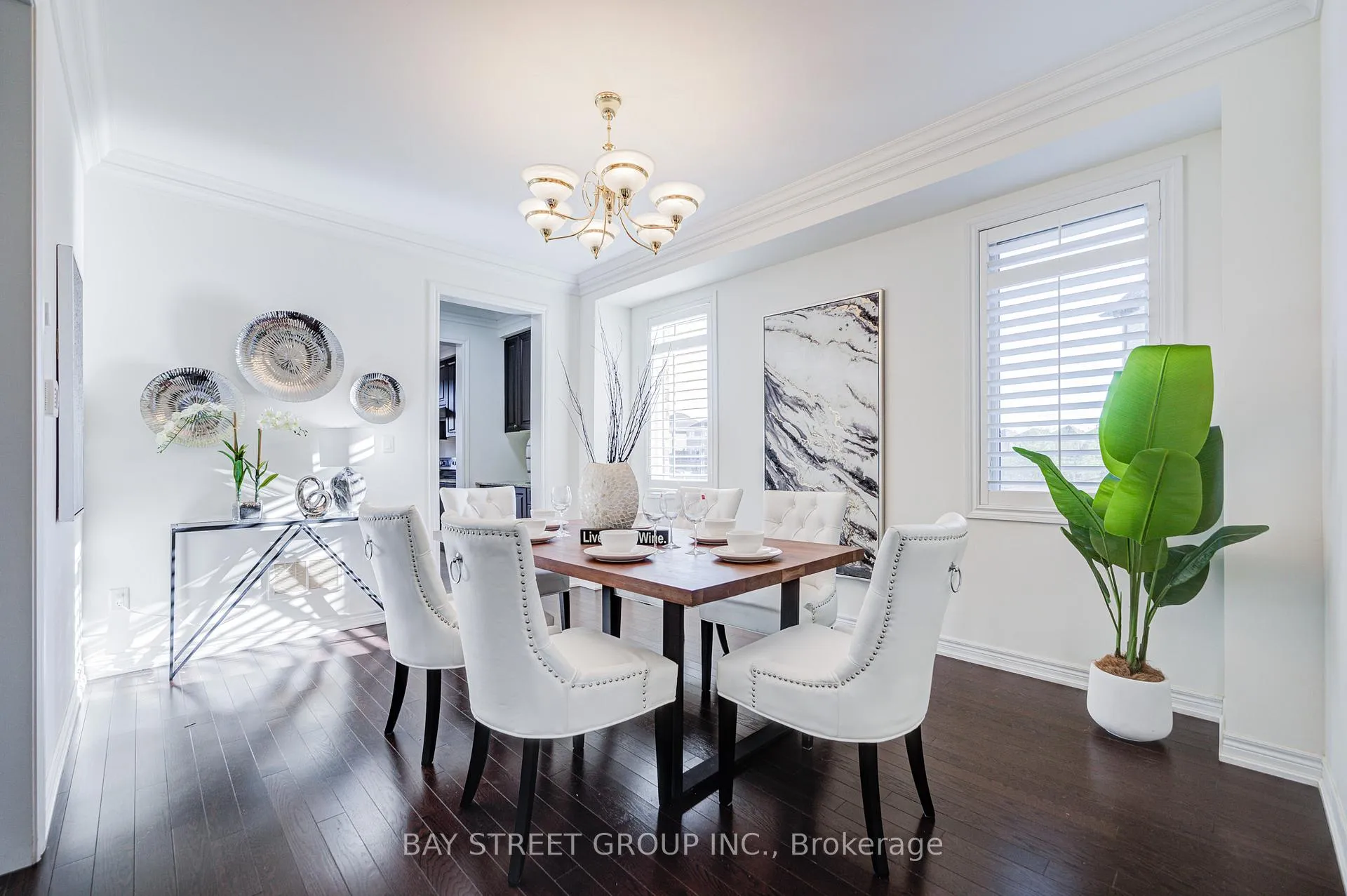 Photo 14 of 28 Boland Court, Aurora, Rural Aurora — HOMEH