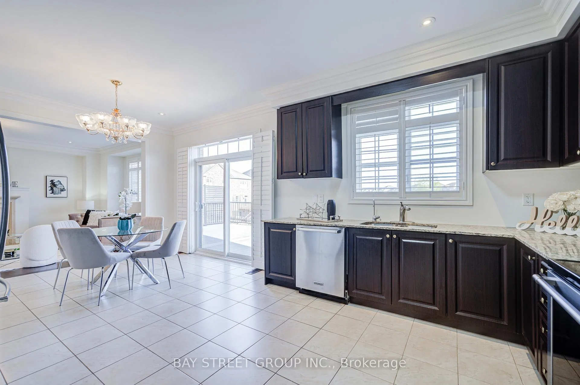 Photo 17 of 28 Boland Court, Aurora, Rural Aurora — HOMEH
