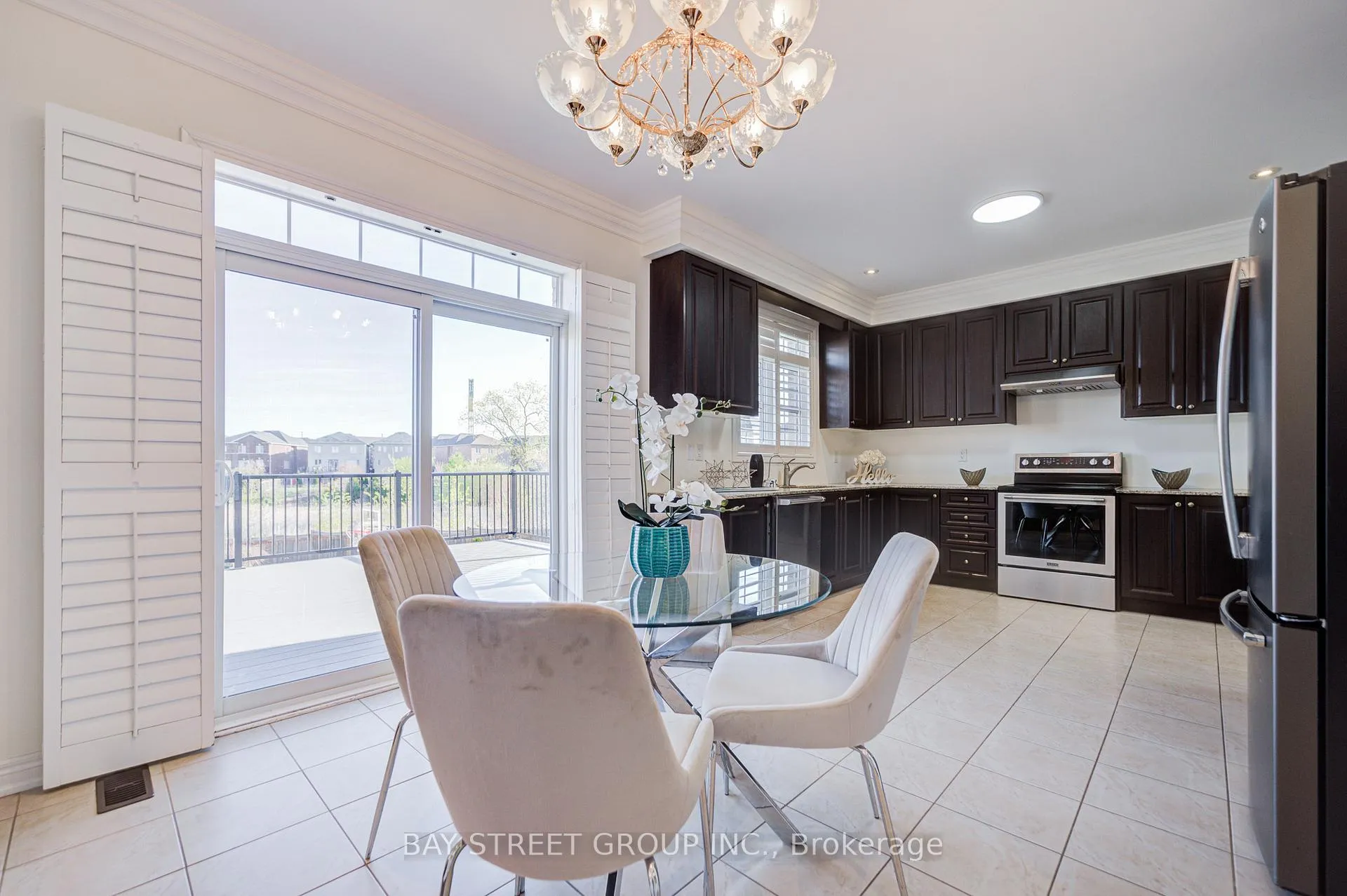 Photo 21 of 28 Boland Court, Aurora, Rural Aurora — HOMEH