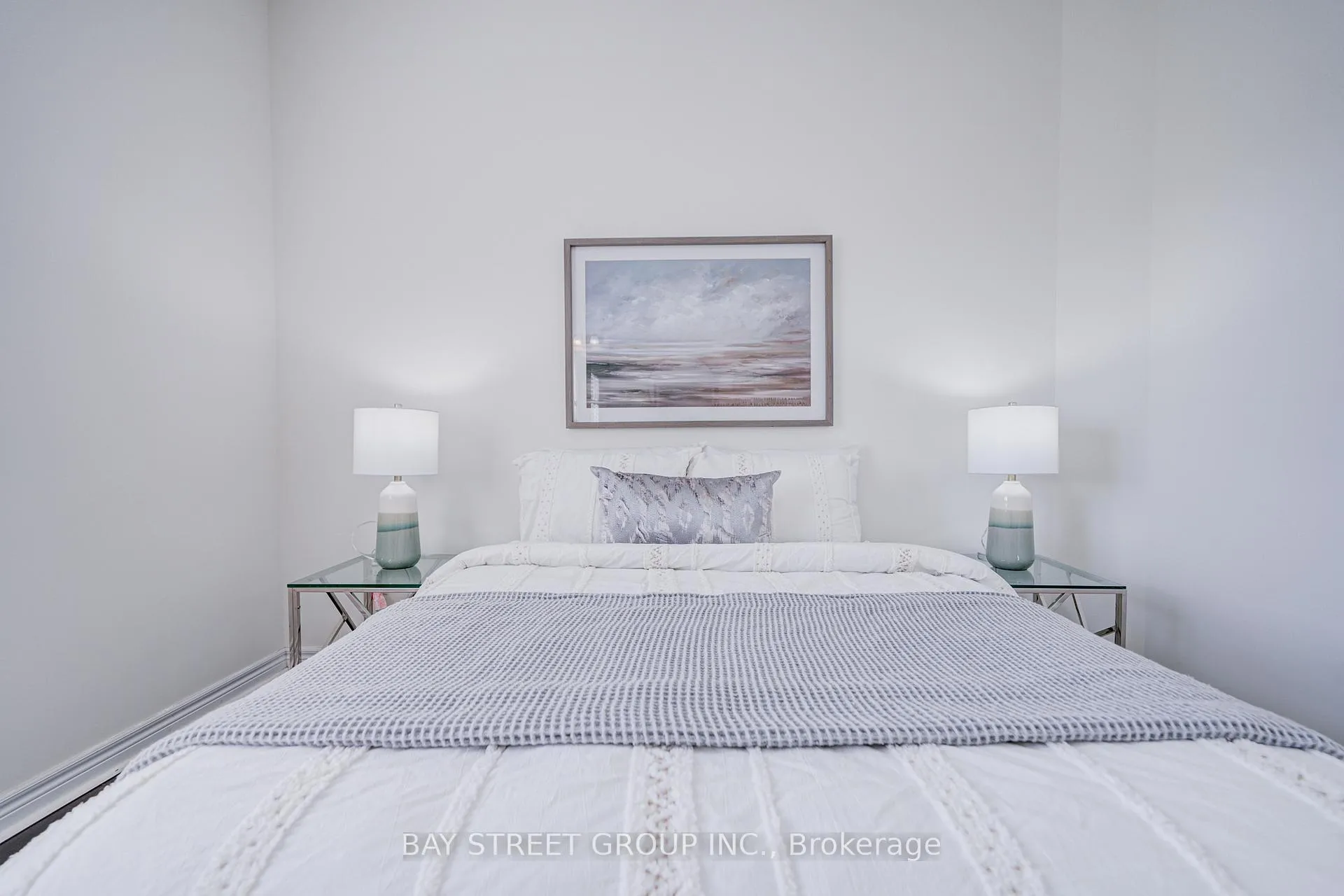 Photo 37 of 28 Boland Court, Aurora, Rural Aurora — HOMEH