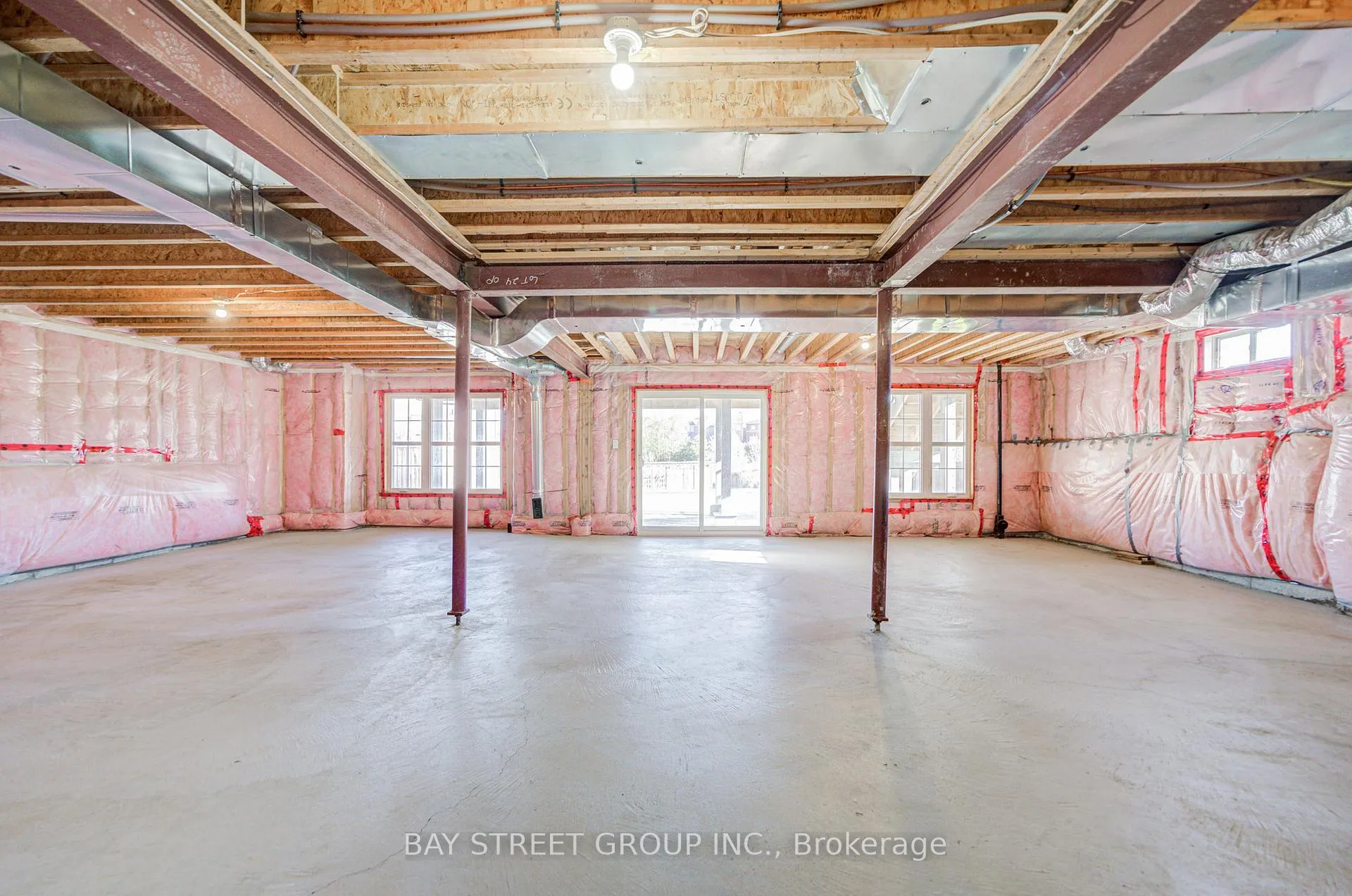 Photo 43 of 28 Boland Court, Aurora, Rural Aurora — HOMEH