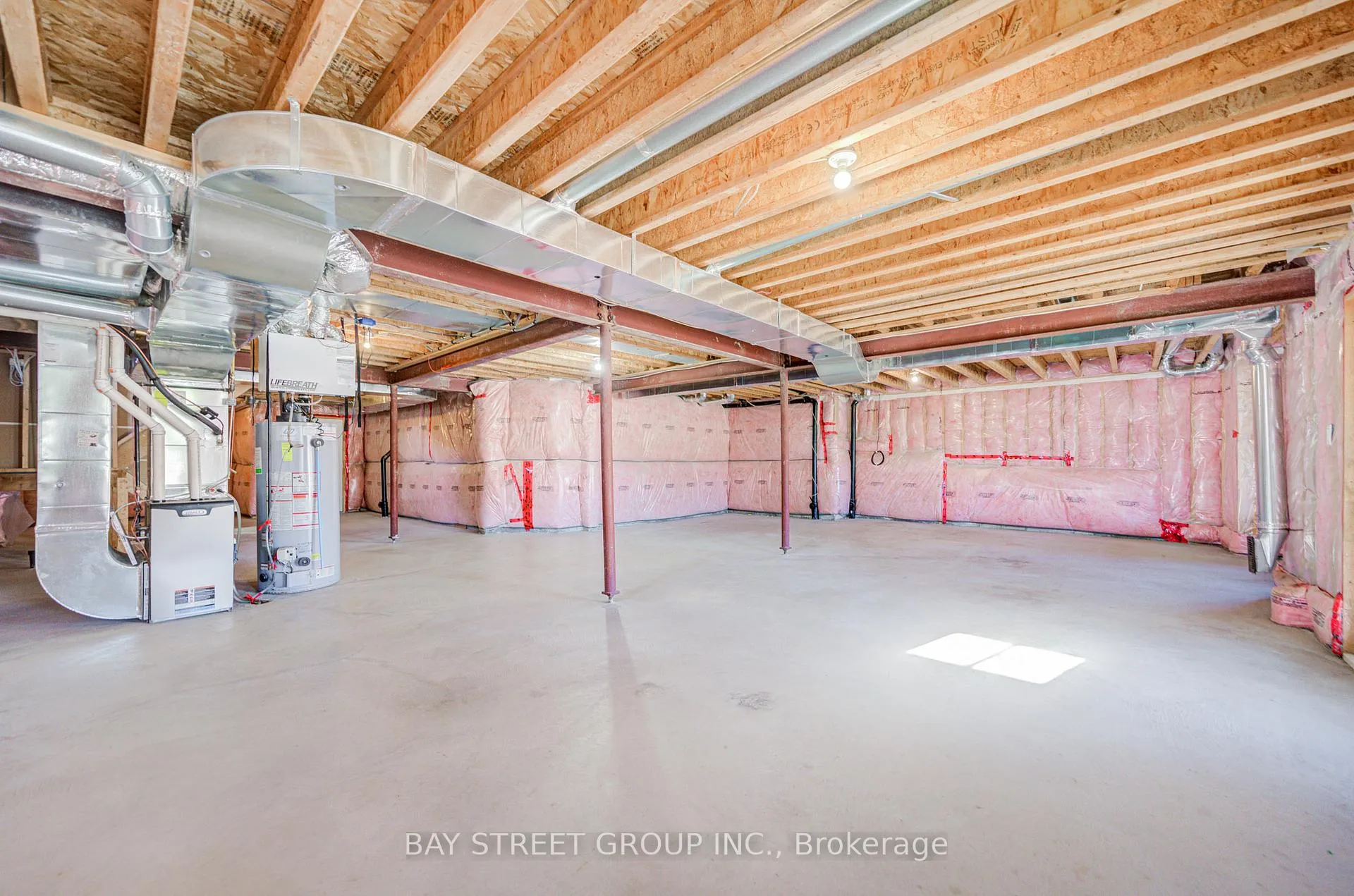 Photo 44 of 28 Boland Court, Aurora, Rural Aurora — HOMEH