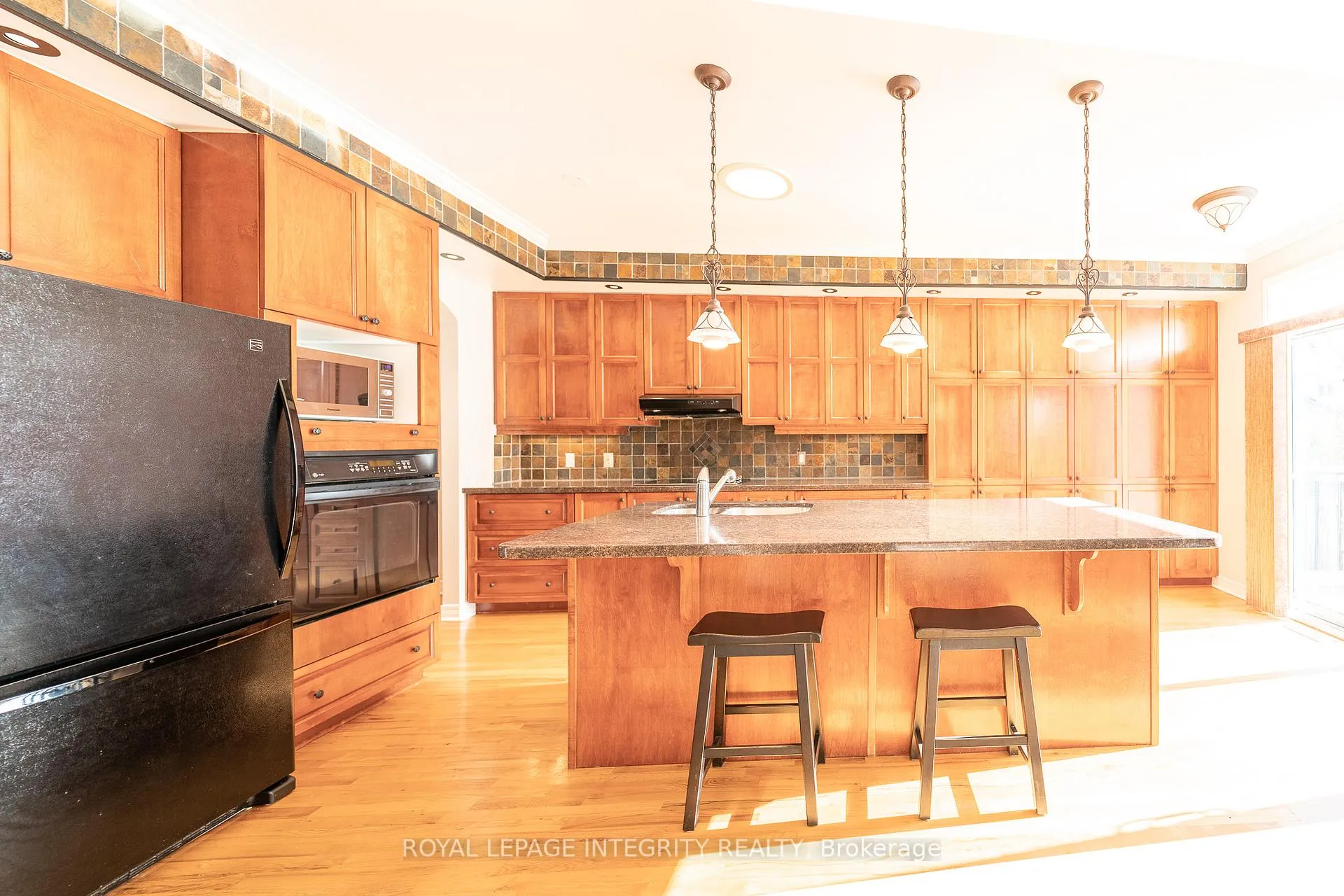 Photo 7 of 12 Maple Stand Way, Ottawa, Barrhaven East — HOMEH