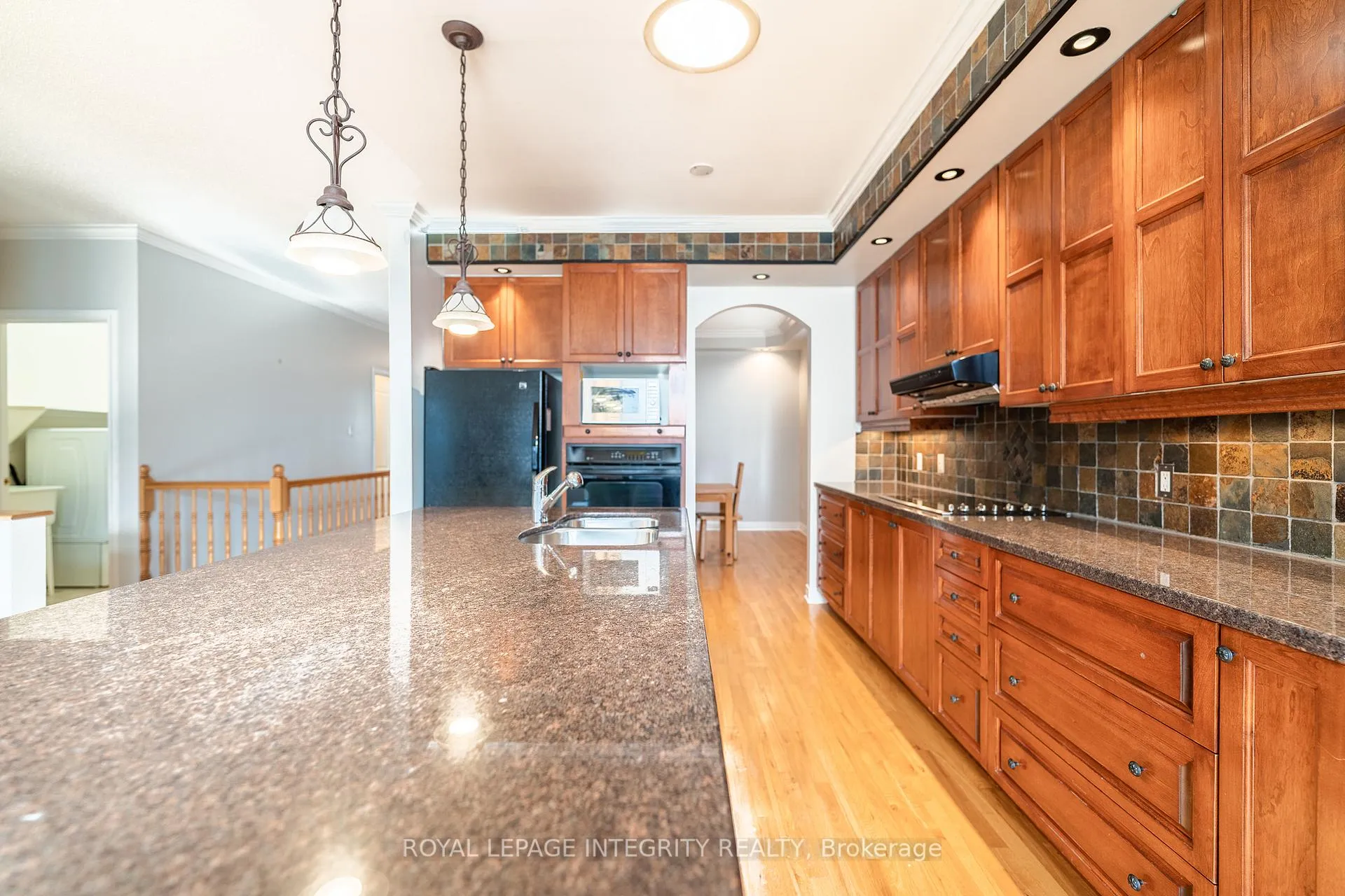 Photo 10 of 12 Maple Stand Way, Ottawa, Barrhaven East — HOMEH