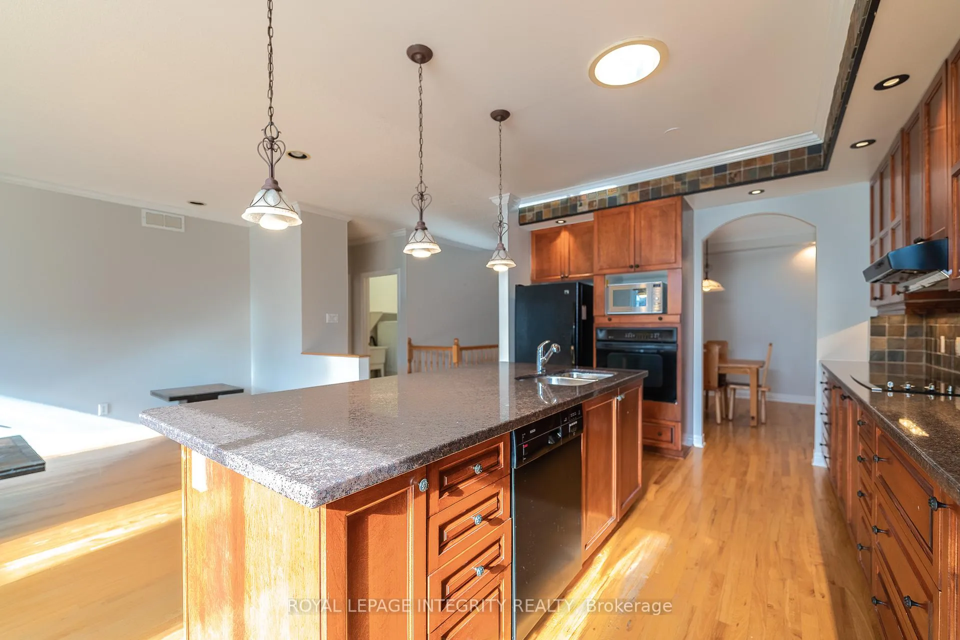 Photo 12 of 12 Maple Stand Way, Ottawa, Barrhaven East — HOMEH