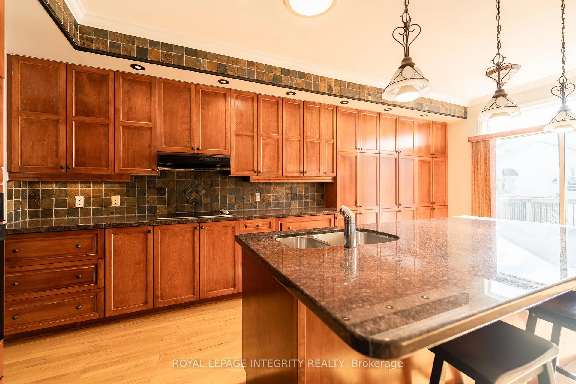 Photo 14 of 12 Maple Stand Way, Ottawa, Barrhaven East — HOMEH