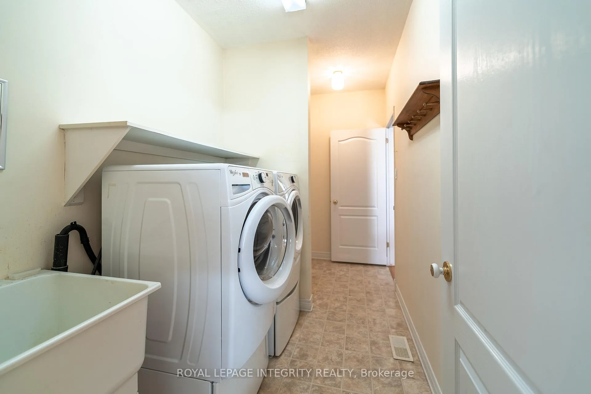 Photo 30 of 12 Maple Stand Way, Ottawa, Barrhaven East — HOMEH
