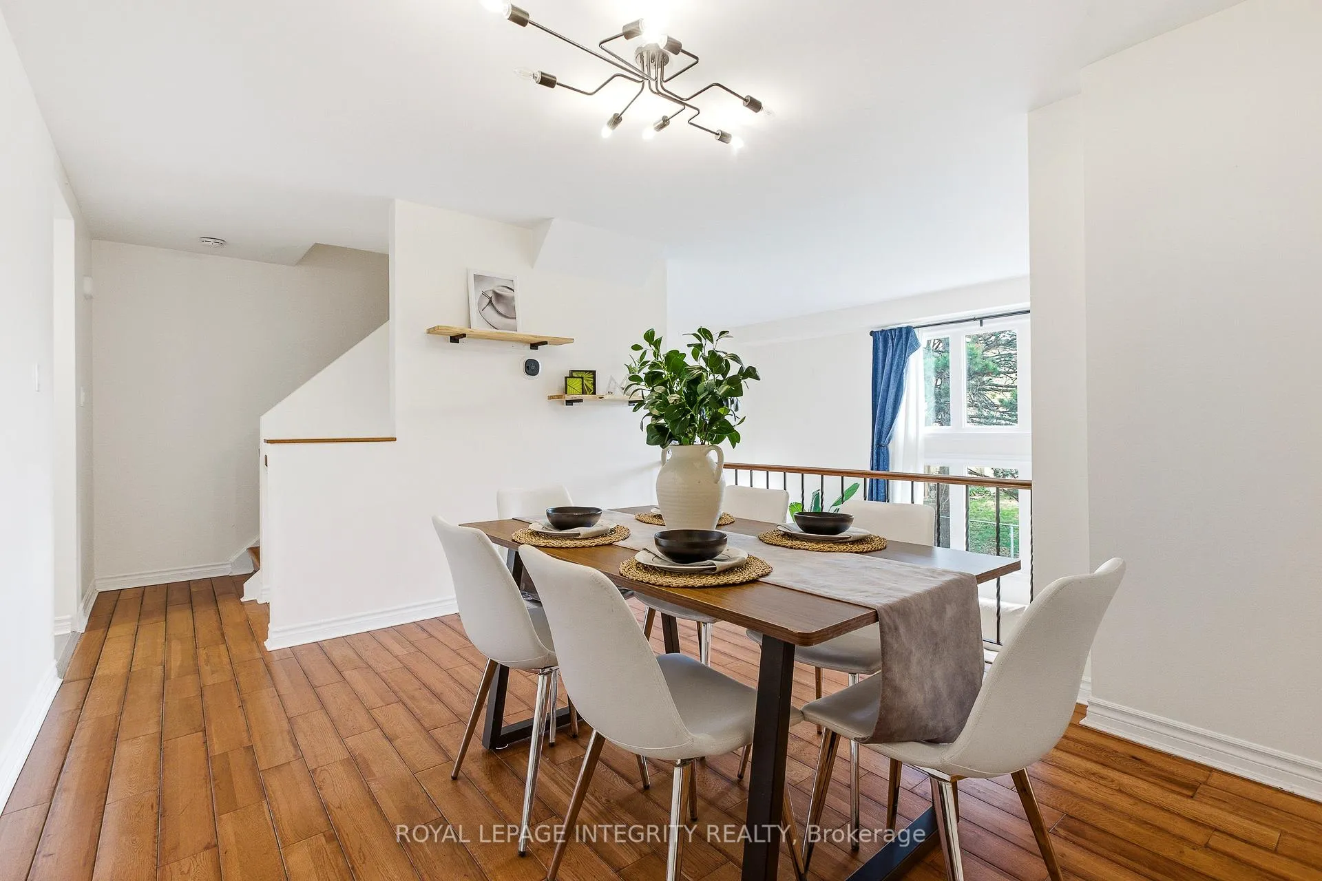 Photo 6 of Unit 33, 3205 Uplands Drive, Ottawa, Hunt Club Woods — HOMEH